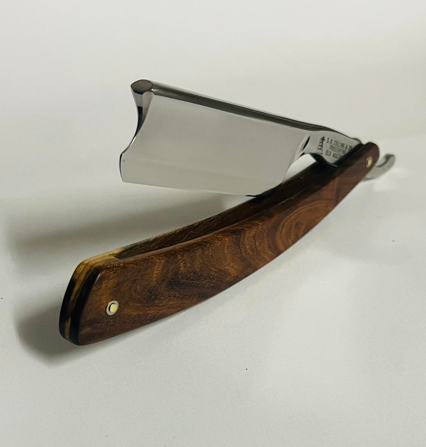 Proserpine Razor Company | Proserpine QLD