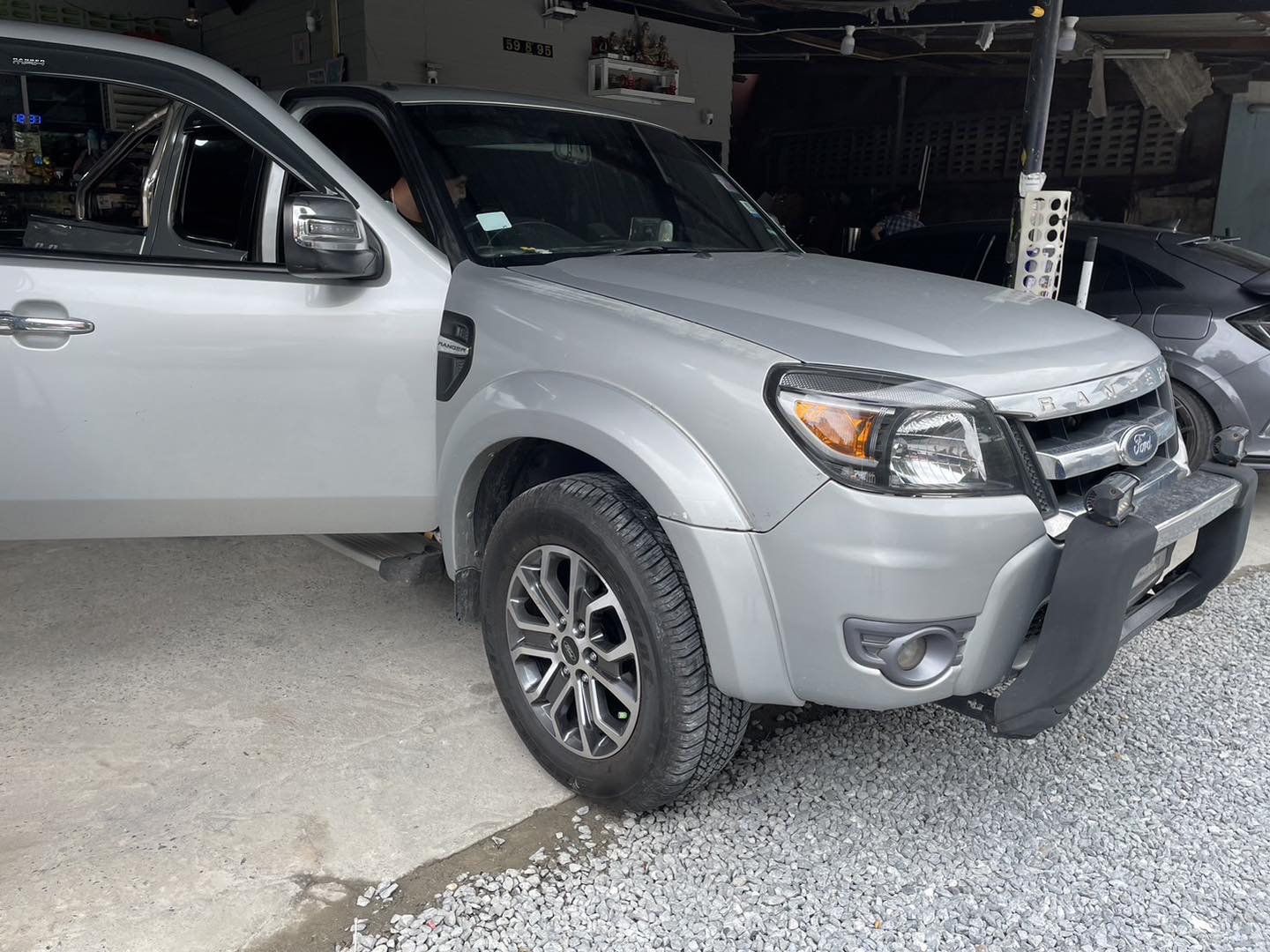 FSS_Racing_SHOP - Ford RANGER ใส่ล้อรุ่นใหม่กว่า... | Facebook