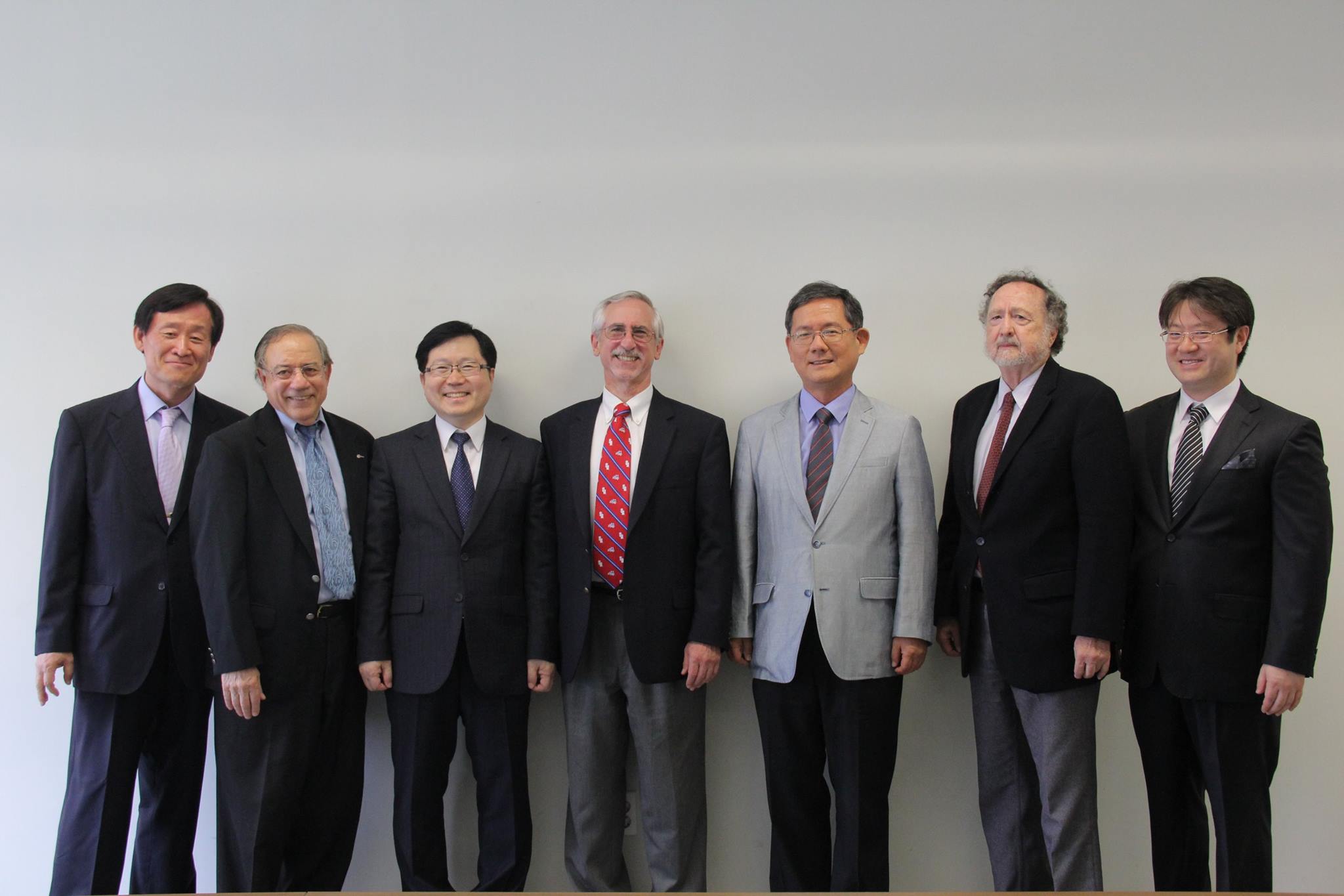 Meet the professors from SUNY... - Incheon Global Campus
