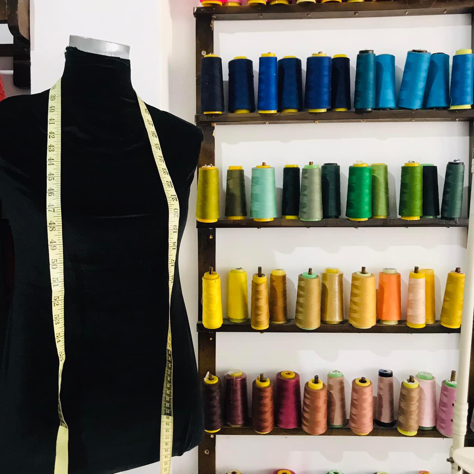 Niki's store