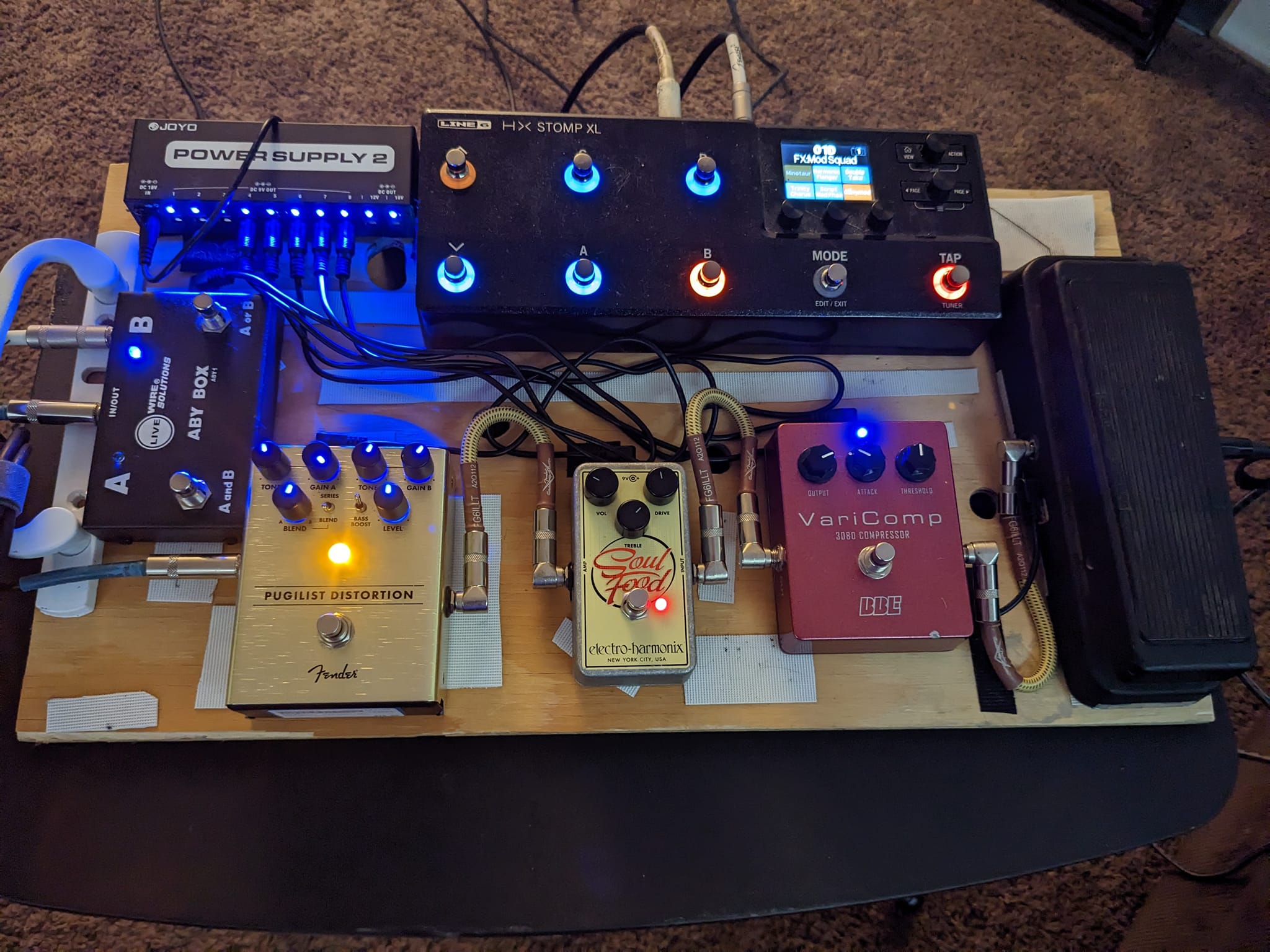 Has anyone mounted an HX Stomp XL on a Pedaltrain Nano?
