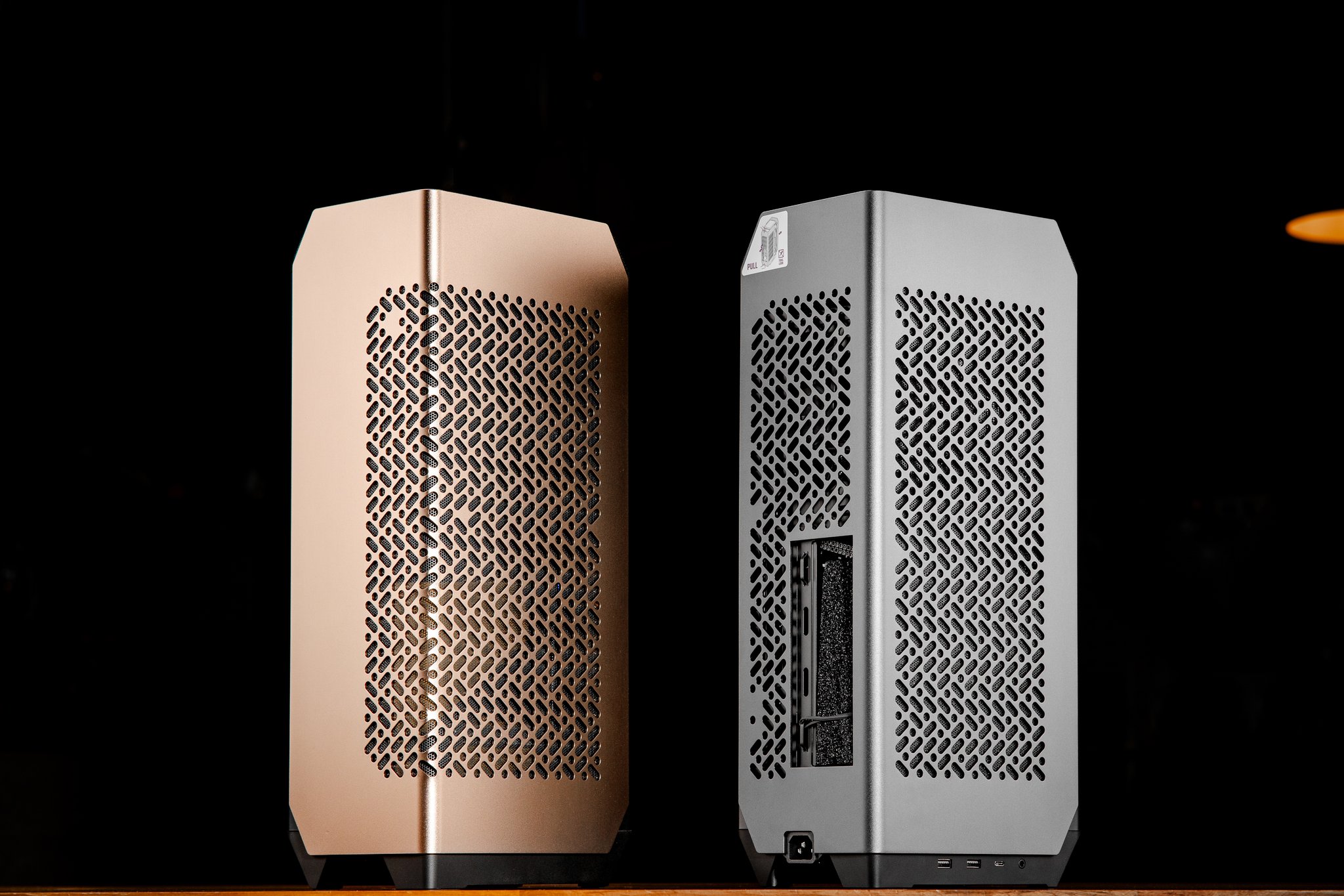 Cooler Master - 酷碼 NCORE 100 MAX 上市中😍 讓使用電腦可以很優雅💃...