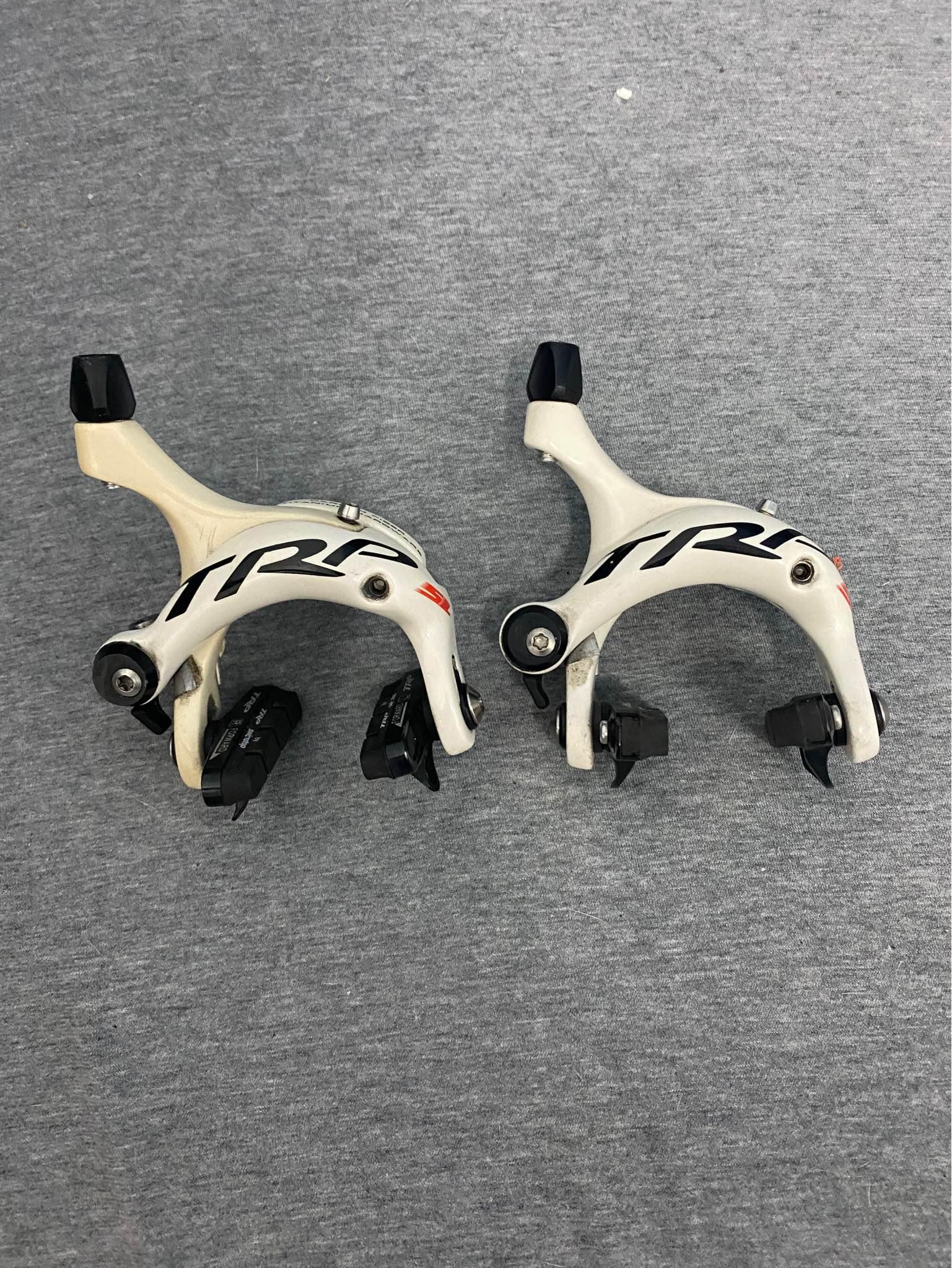 TRP R950 鈦合金公路車夾器+碳纖維煞車塊 - Earrings - Taipei, Taiwan | Facebook Marketplace