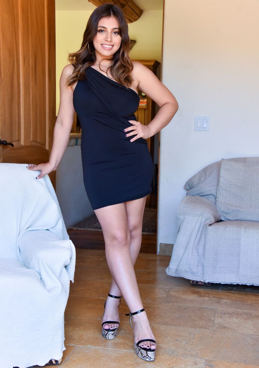 Ella Knox