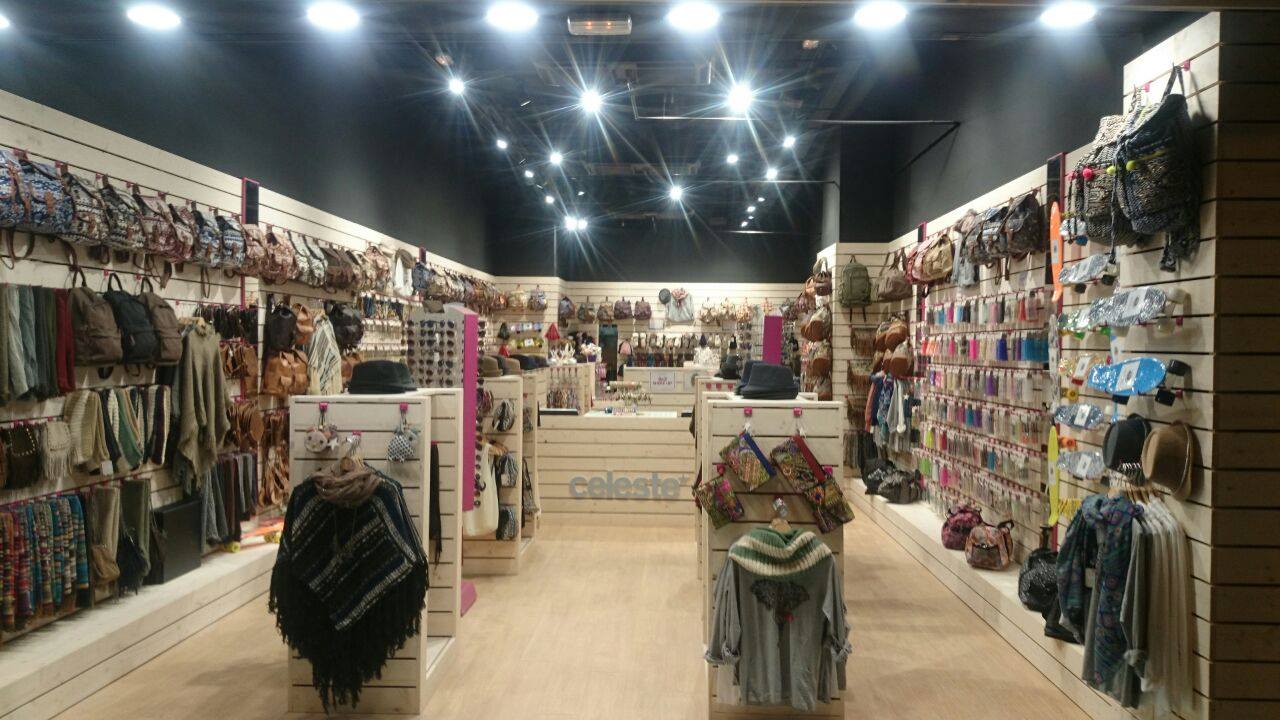 Consha - Vista frontal de la tienda realizada por CONSHA...