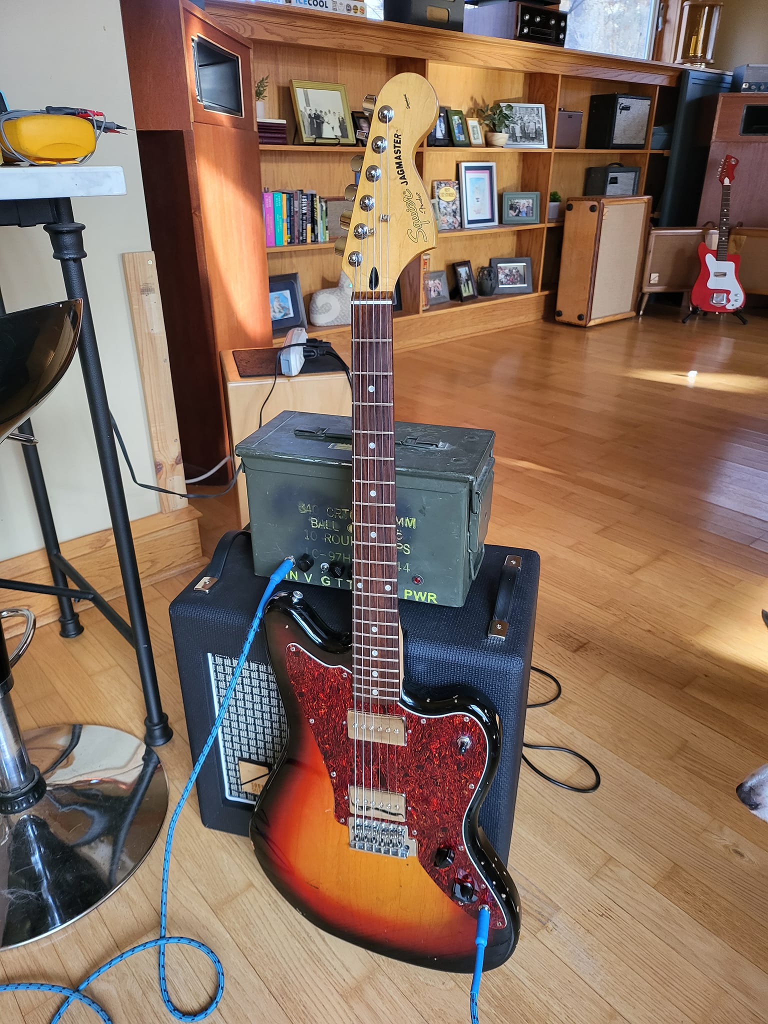 Upgraded Squier Jagmaster with Seymour Duncan 59 humbucker