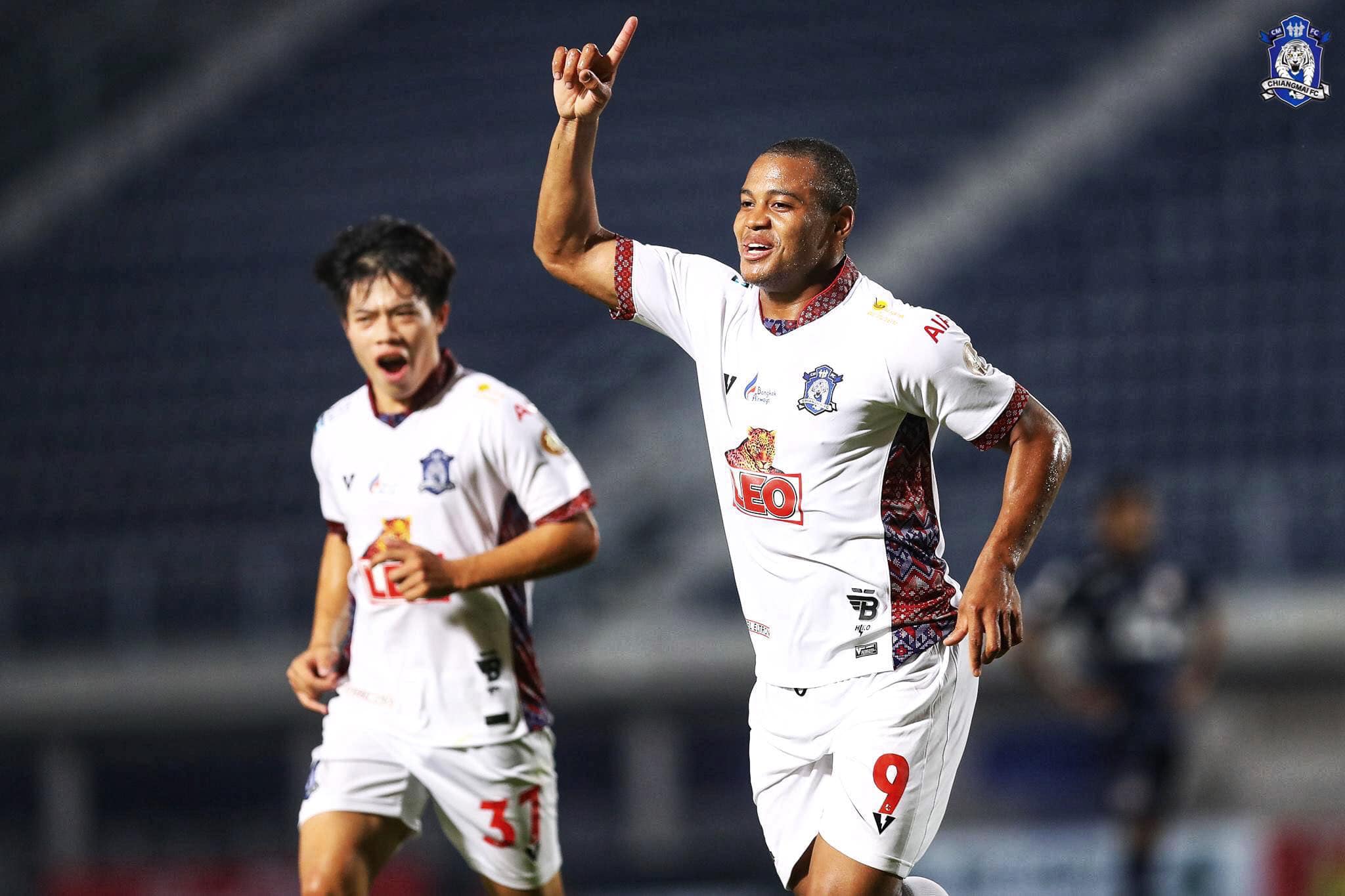 Bhiro : กล้าที่จะเป็นตัวเอง | Ban Rangsit