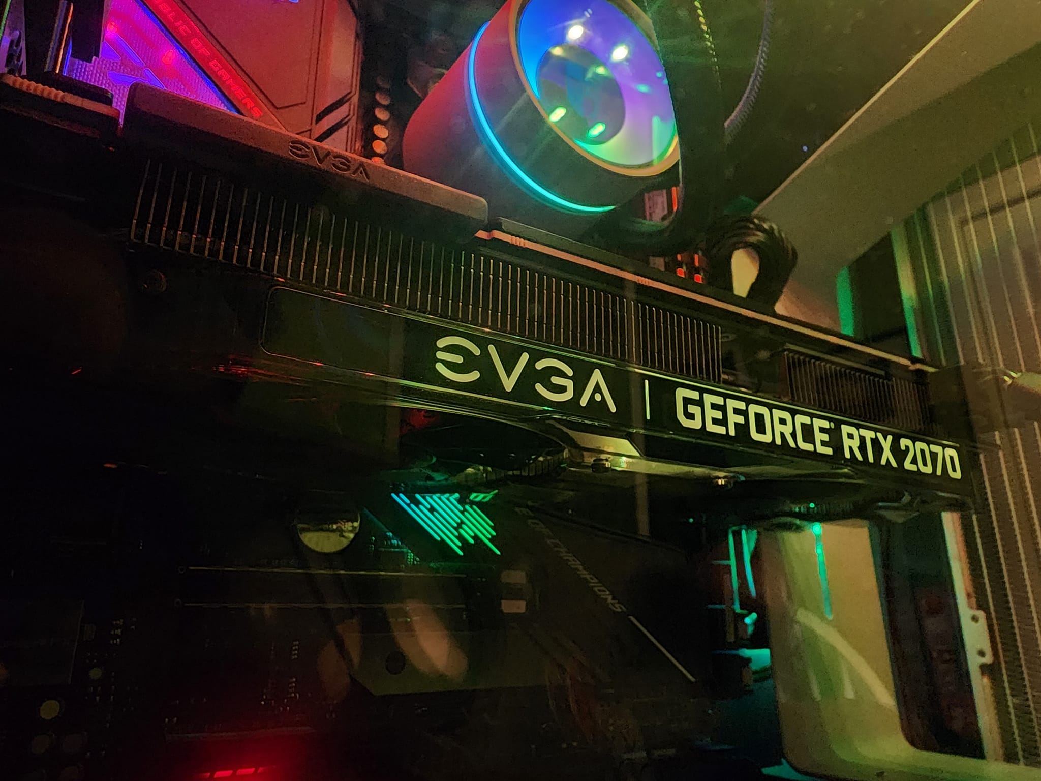 Was just gifted a pc with Asus x570 E motherboard Ryzen 9 3900x 