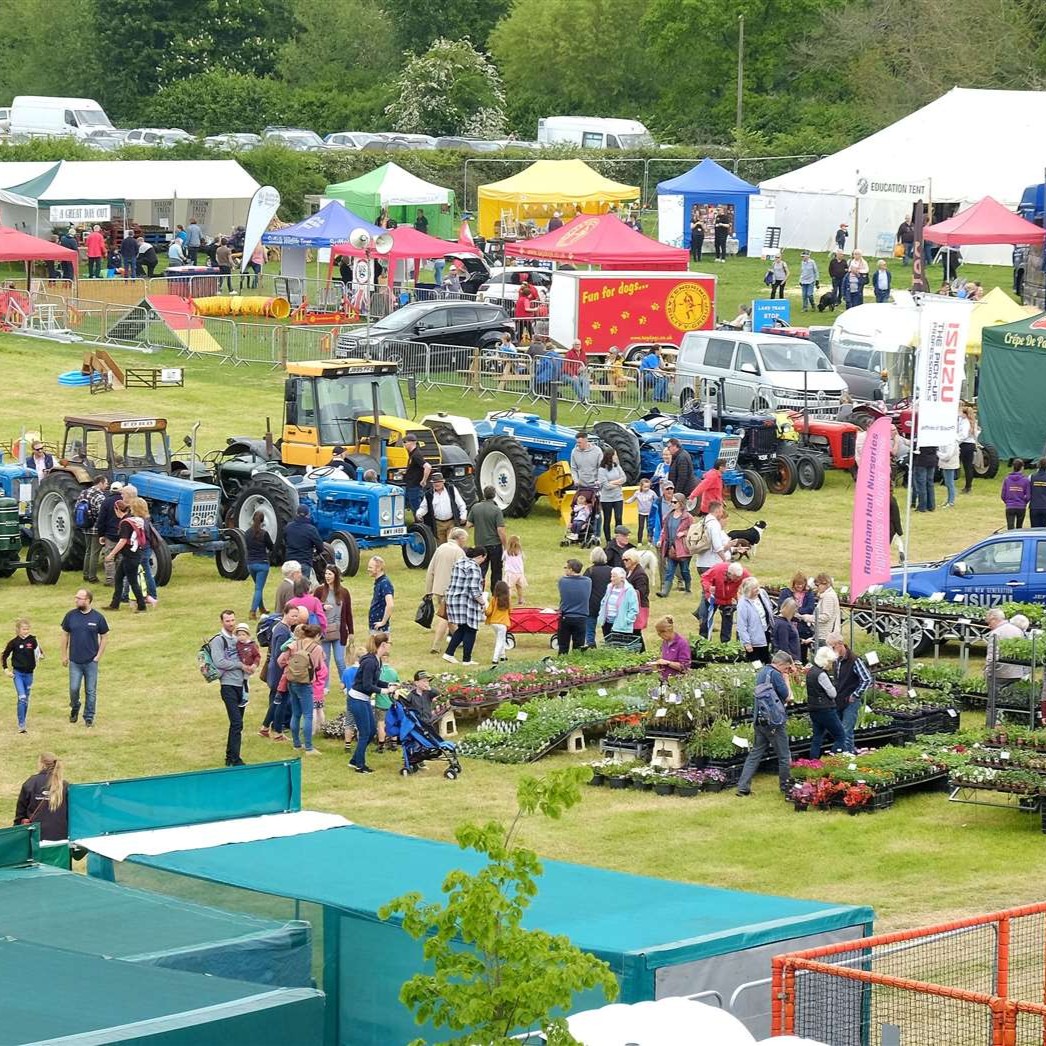 Mole - Hadleigh Show is back and we're pleased to be attending!😃🚜 From ...
