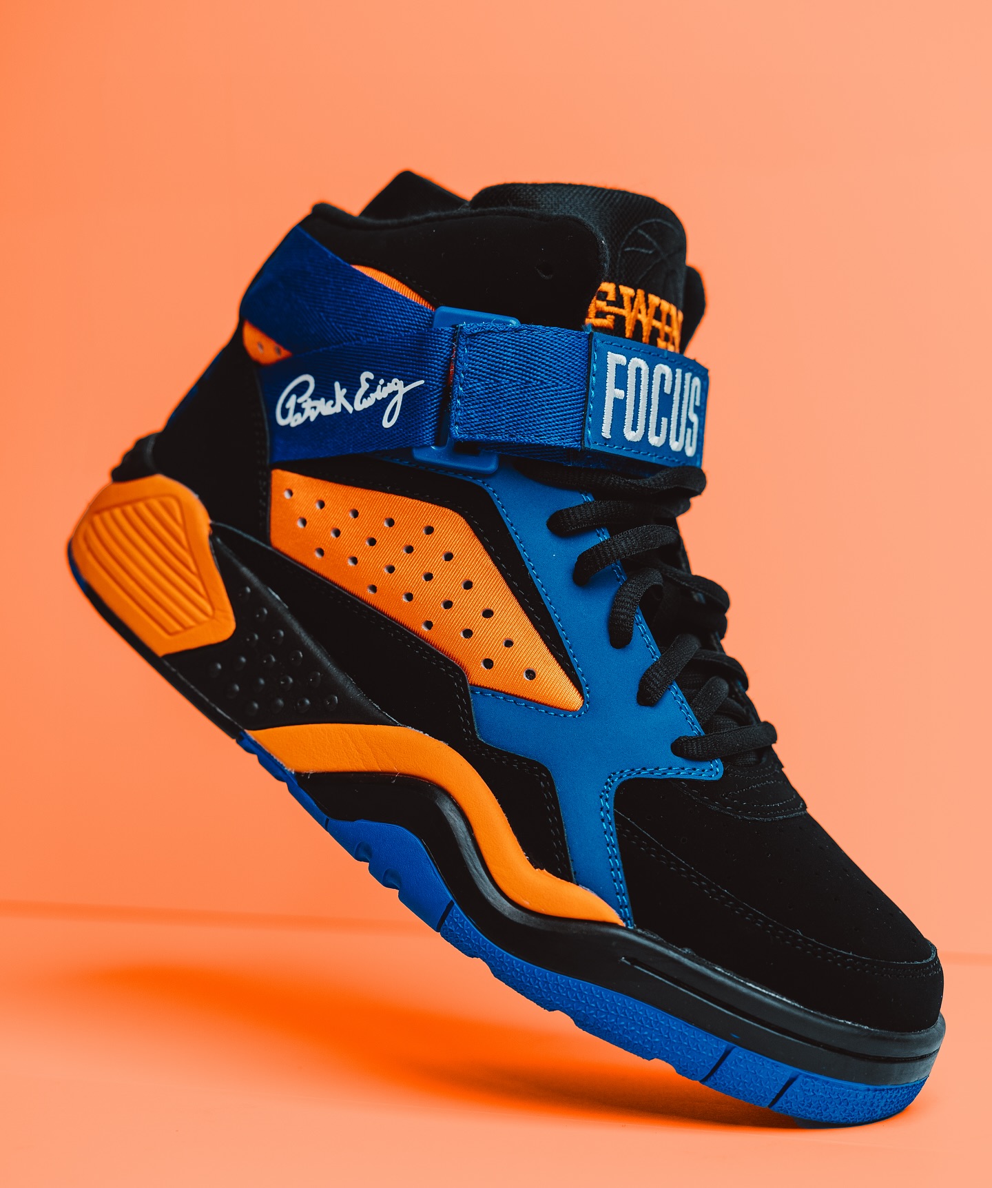 Worn by Patrick in the 1993 Playoffs, the FOCUS OG PE makes its