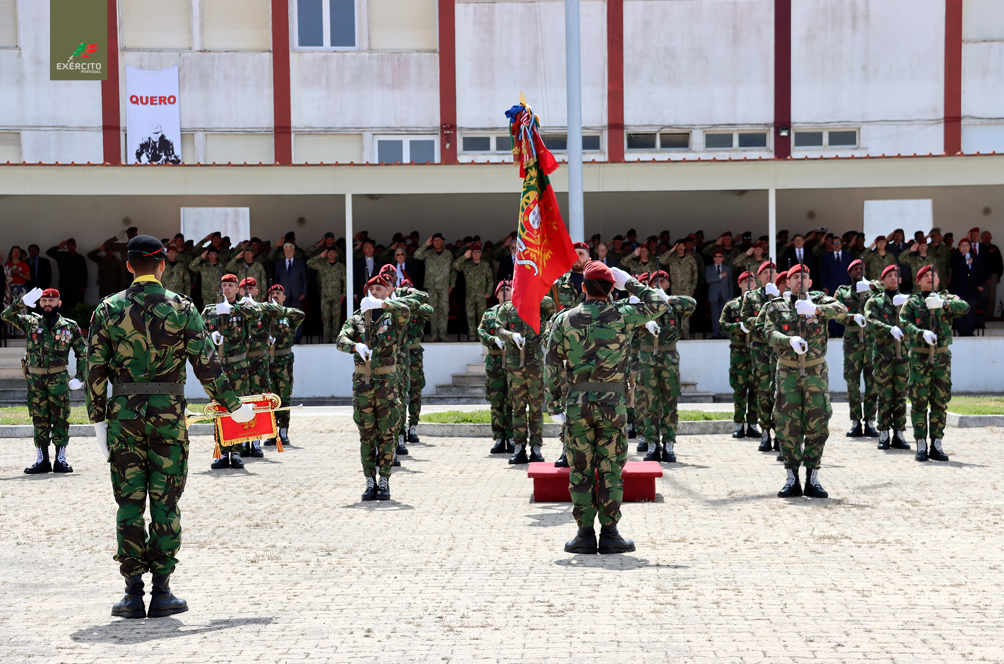 Cerimónia do 61.º Aniversário dos... - Exército Português