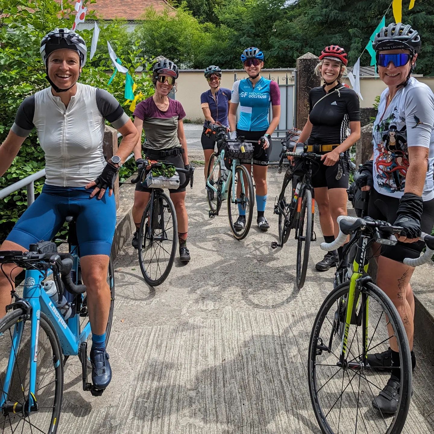 FINISHEUSES ! BRAVO à toutes! 29... - La Bicicleta Ravito | Facebook