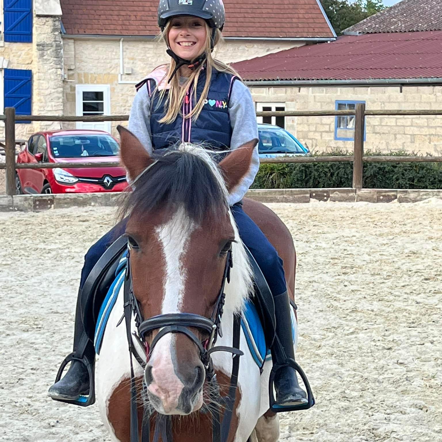 Cheval - Cheval added a new photo — with Laurie Delorme.