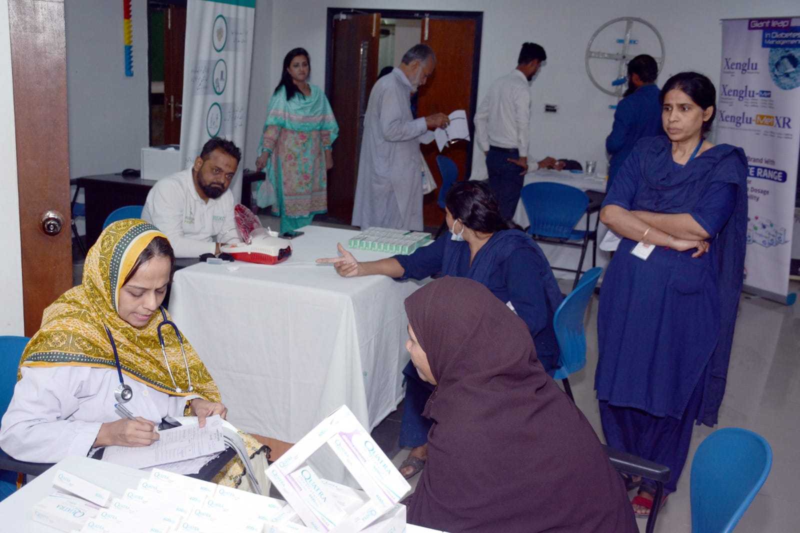 Naimat Begum Hamdard University Hospital conducted a Mega free Medical ...