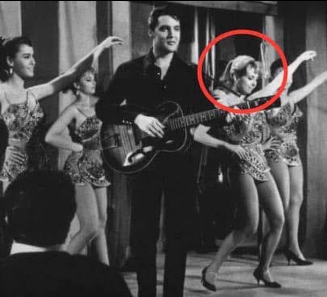 Celebrity - Take a good look. That’s Teri Garr dancing as a chorus girl ...
