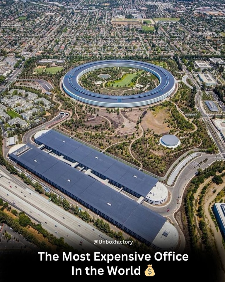 Unbox - Apple Park – A Futuristic Headquarters Apple Park is more than ...