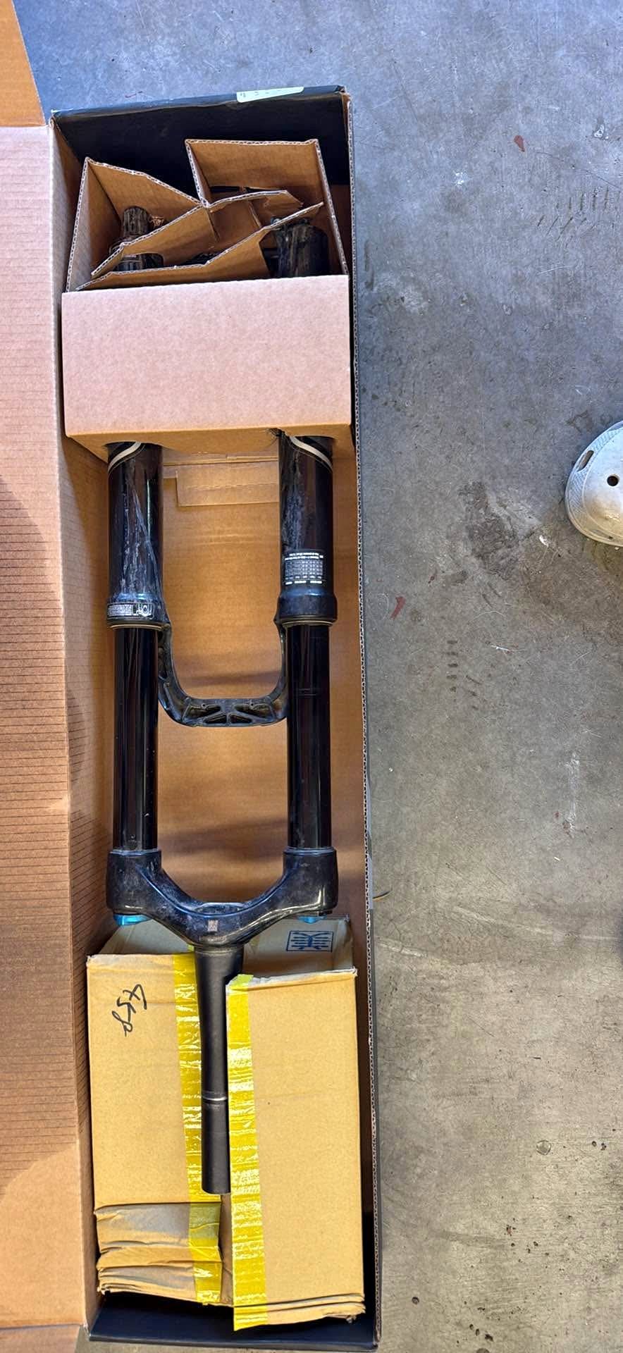 2021 Fox 36 Rhythm 29 fork and Fox float X rear shock - Bicycle ...