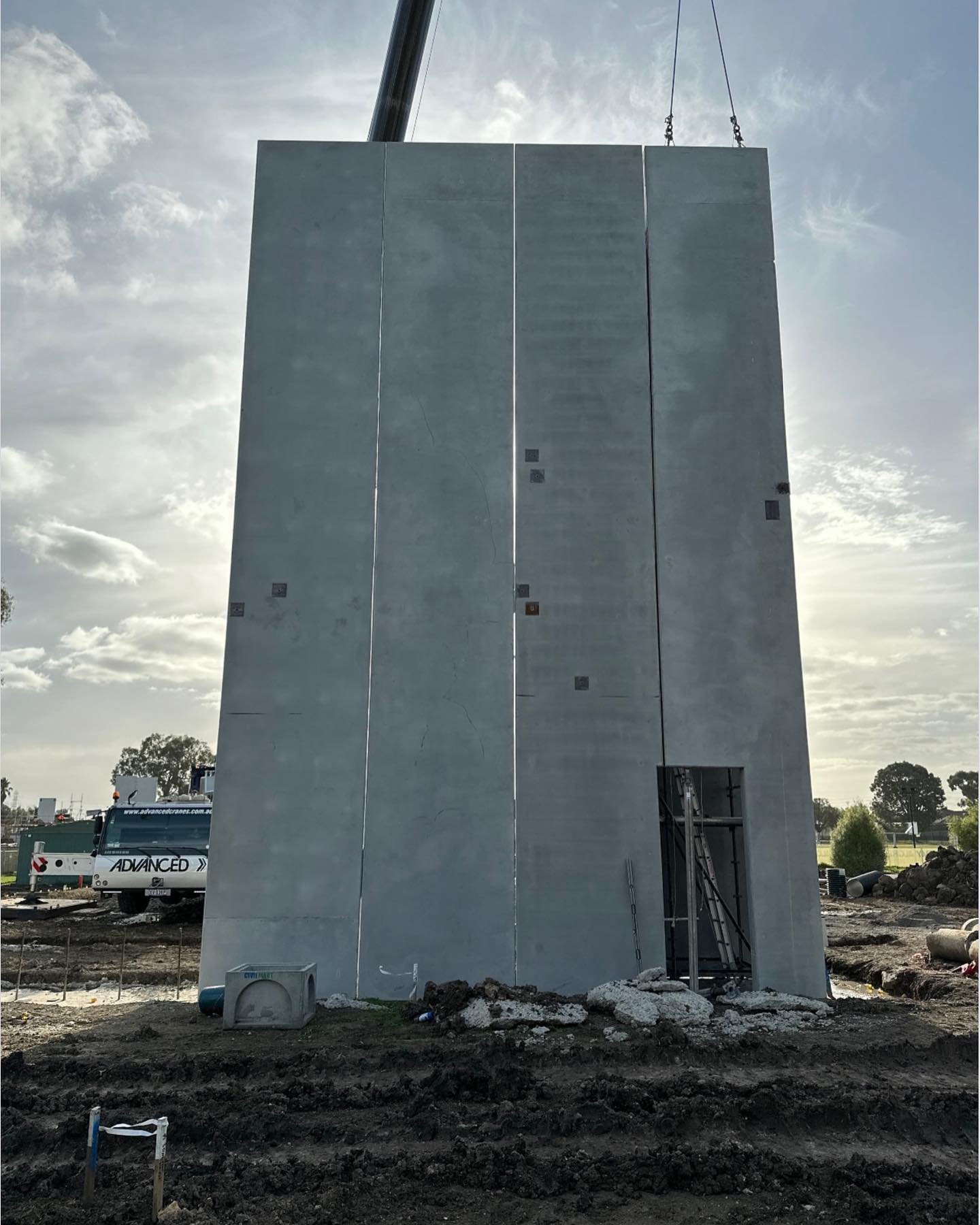🙌🚧 She’s a beauty! 🏗️Incredible to... - Alchemy Construct