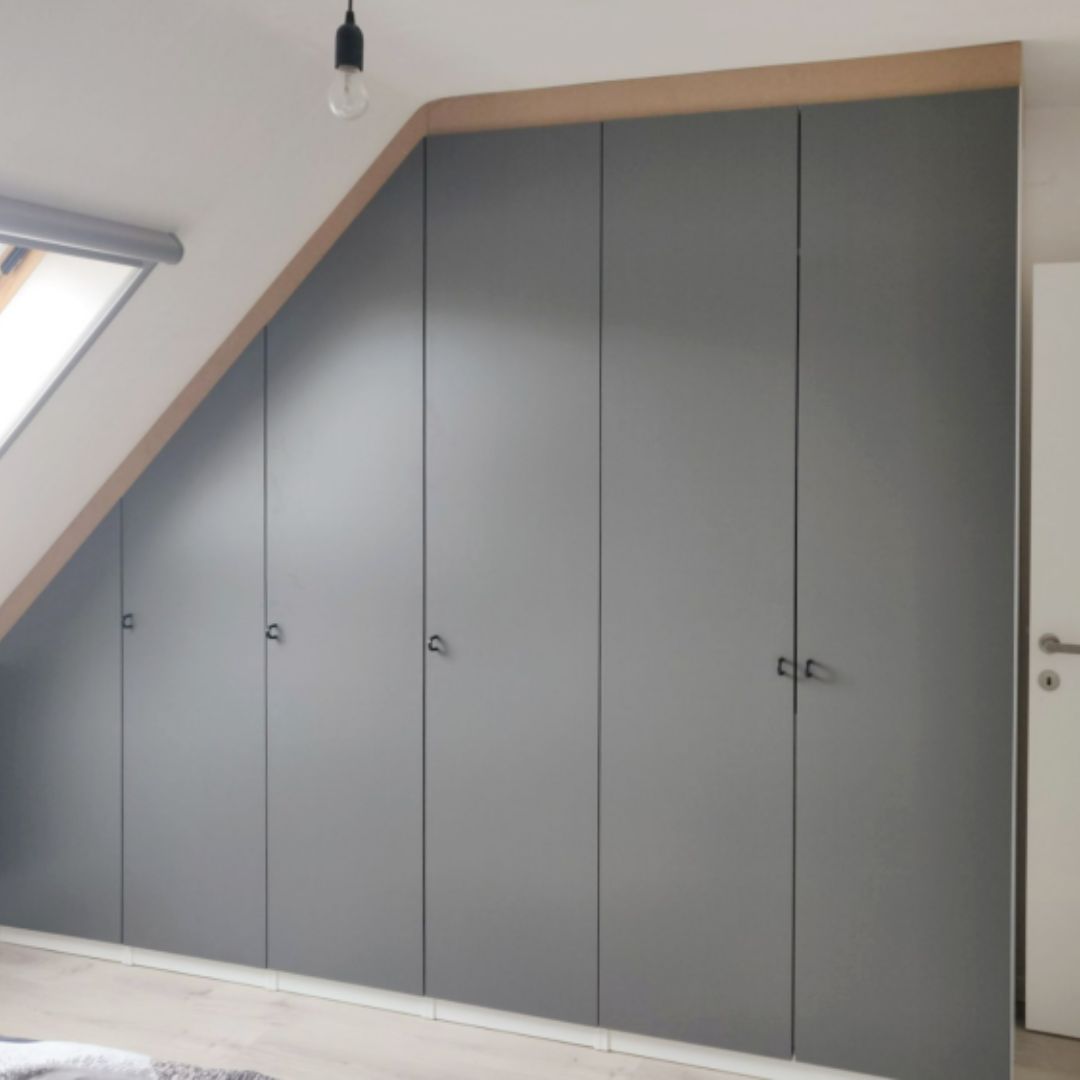 Ikea Hackers - On IKEAhackers, Lode shares his stylish...