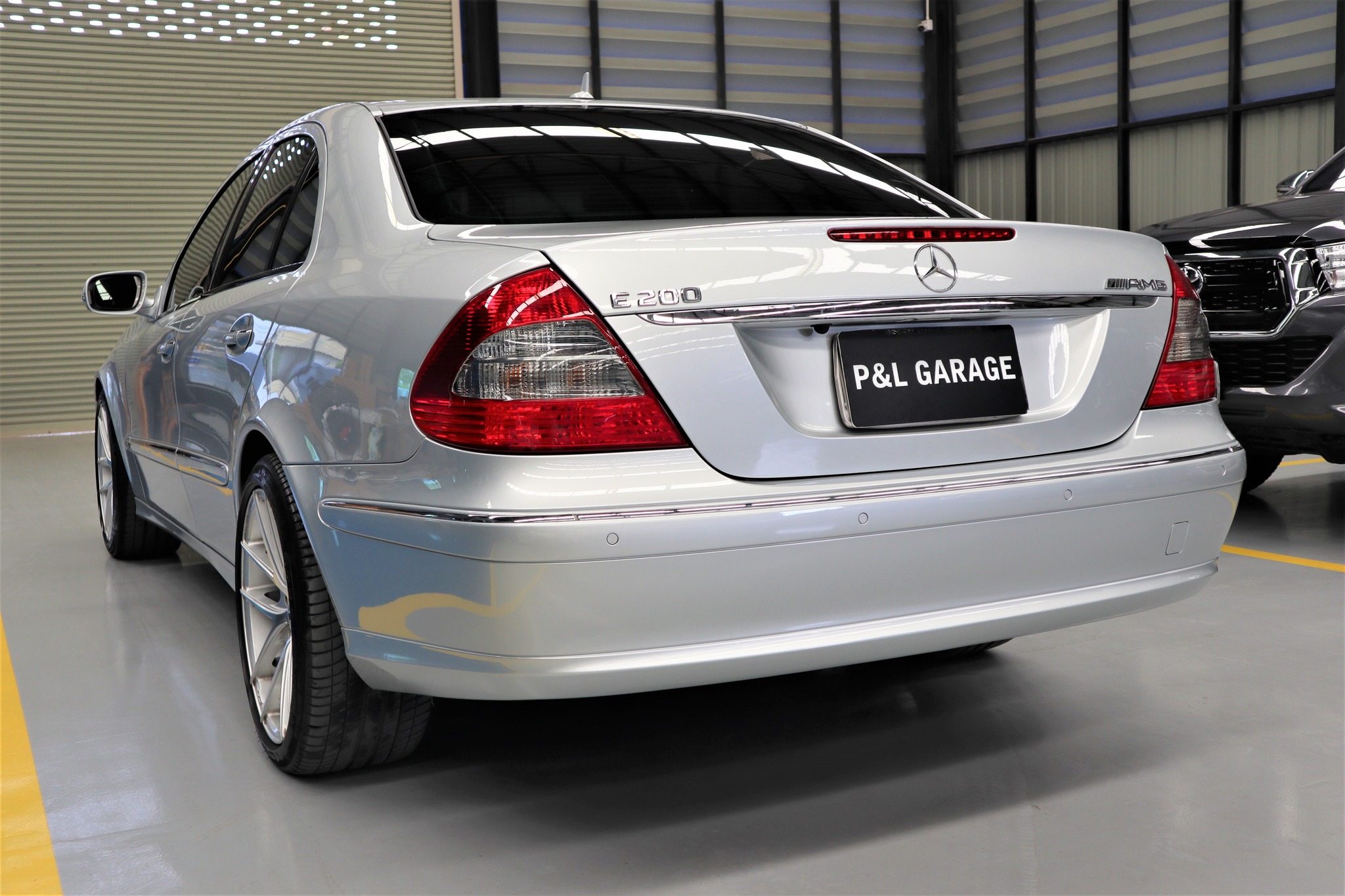 Merced... - P&L Garage ศูนย์บริการซ่อมตัวถังและสีรถยนต์มาตรฐาน | Facebook