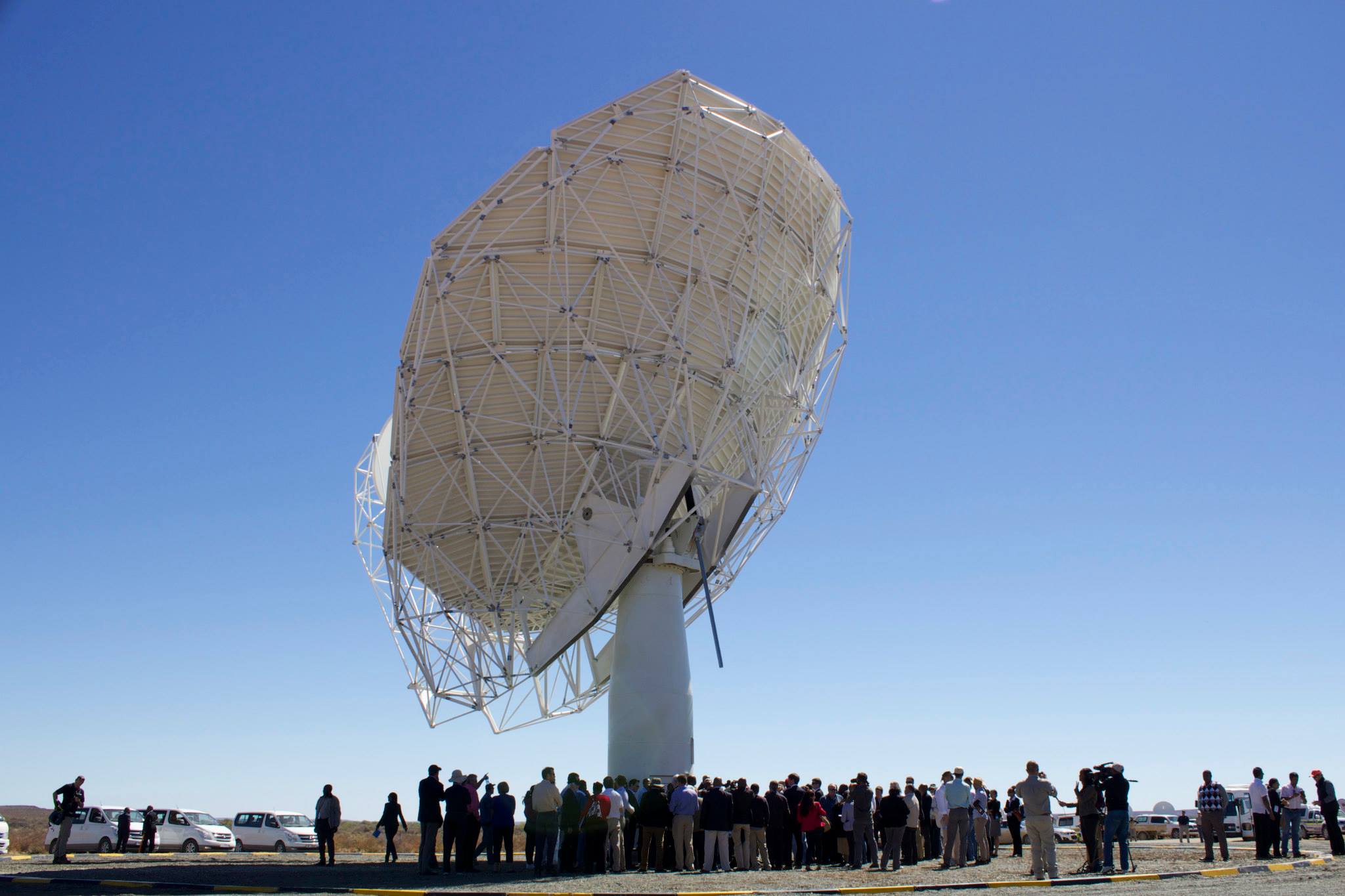 General Dynamics Mission Systems - Dignitaries, astronomers, scientists ...