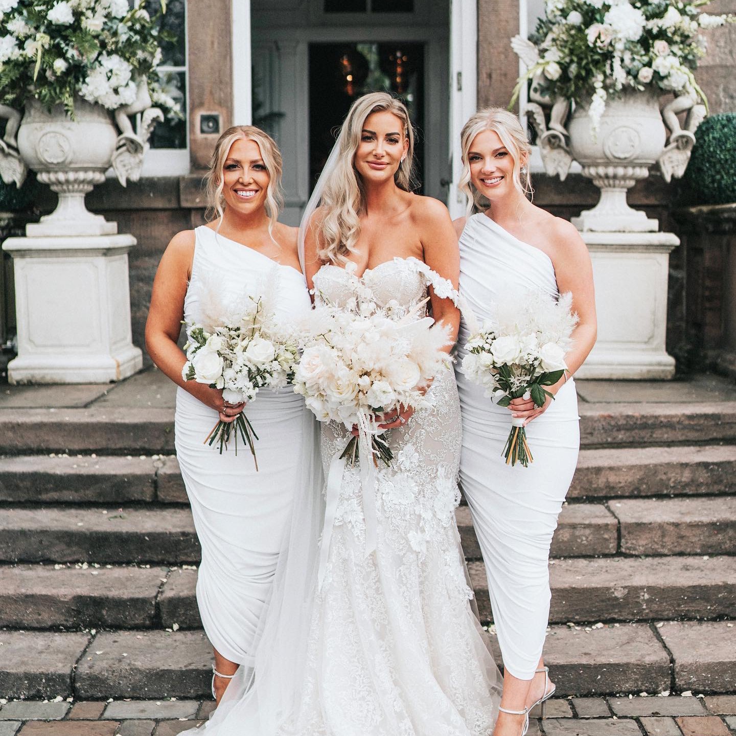 A throwback to when Julianne Hough's bridesmaids set the bar so high for future 'maids to come. These girls pulled off the ultimate surprise by dancing a rendition of the bride's own