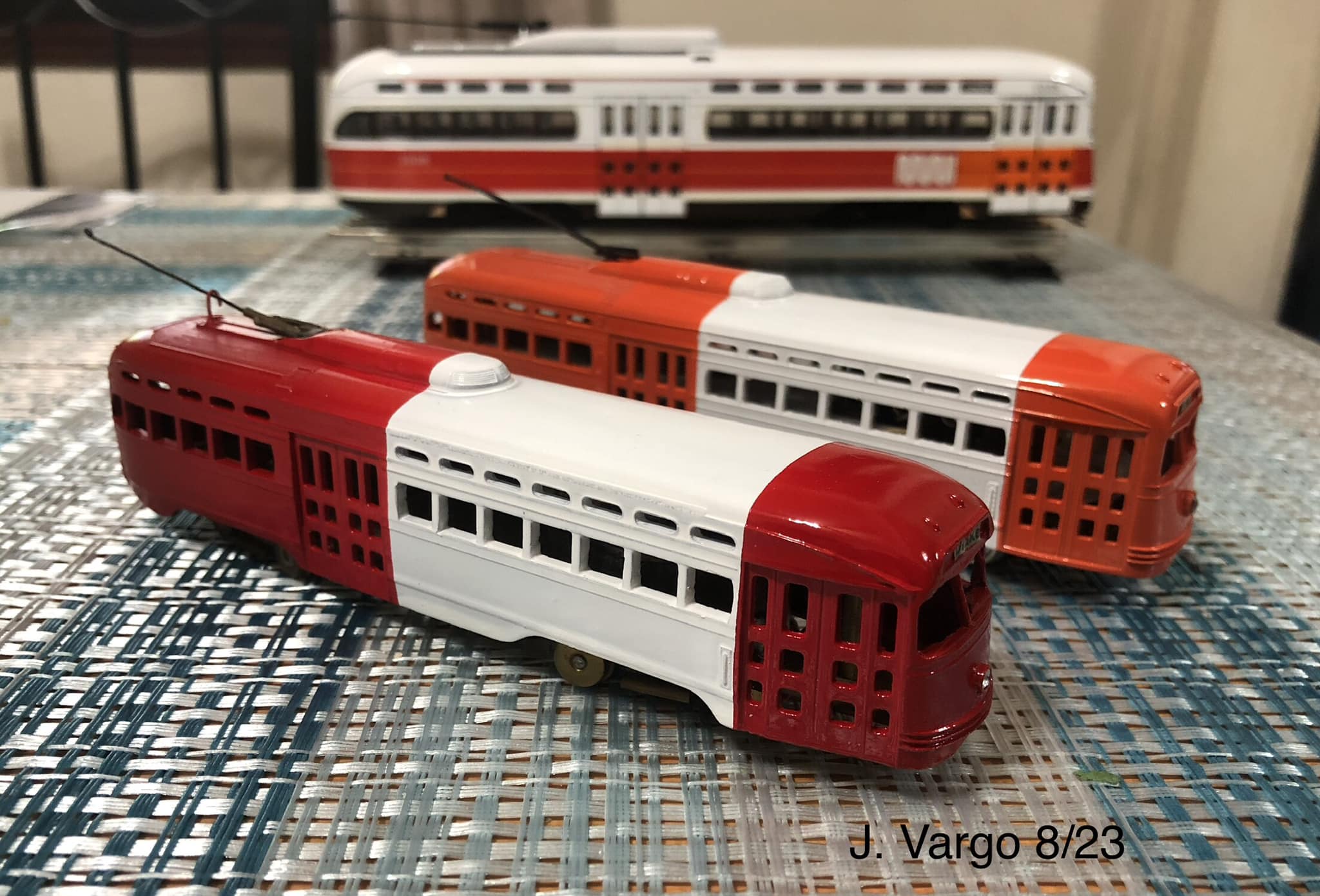 Bachmann PCC shell with Newark livery on a TomYTEC chassis