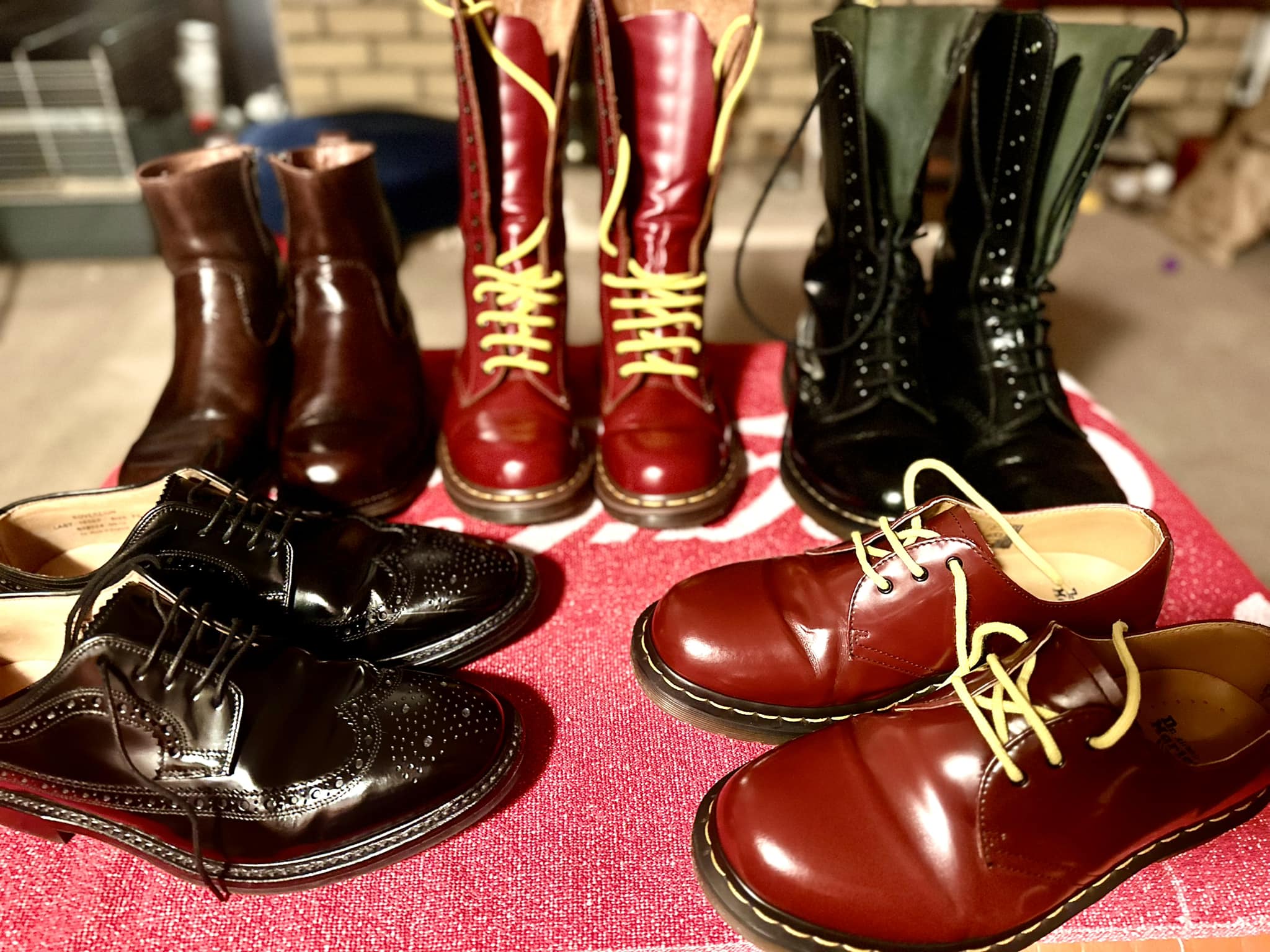 Oxblood with black burnishing patina on @gazianogirling #shoeporn 