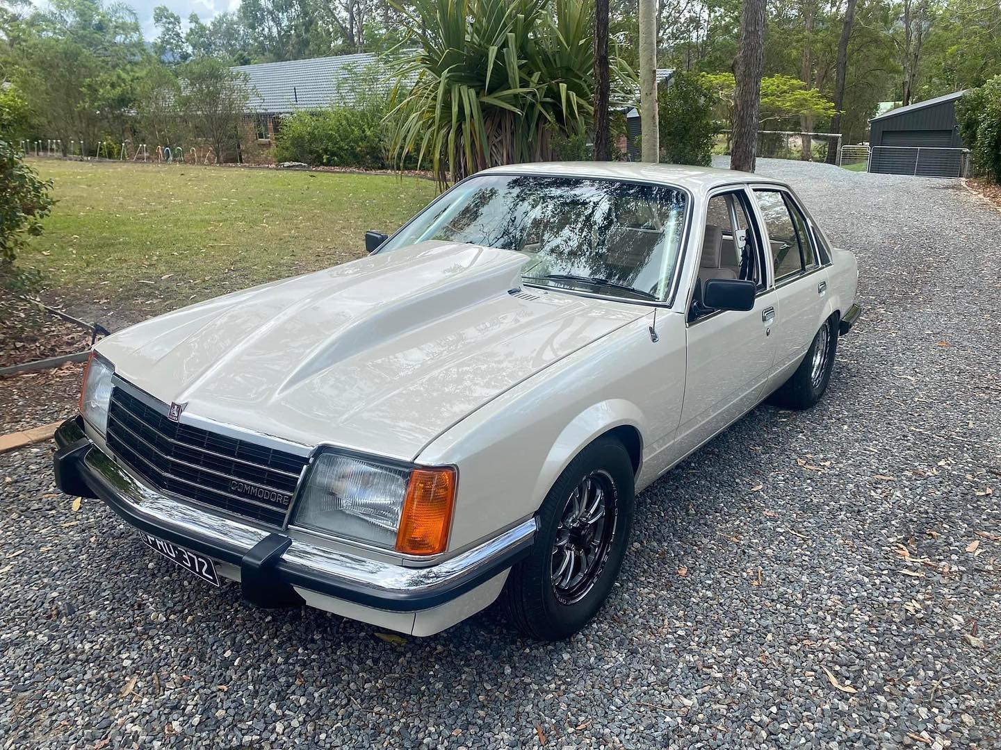 Prostreetnationaus - Matt’s tuff commodore back on the road again 💪 ...