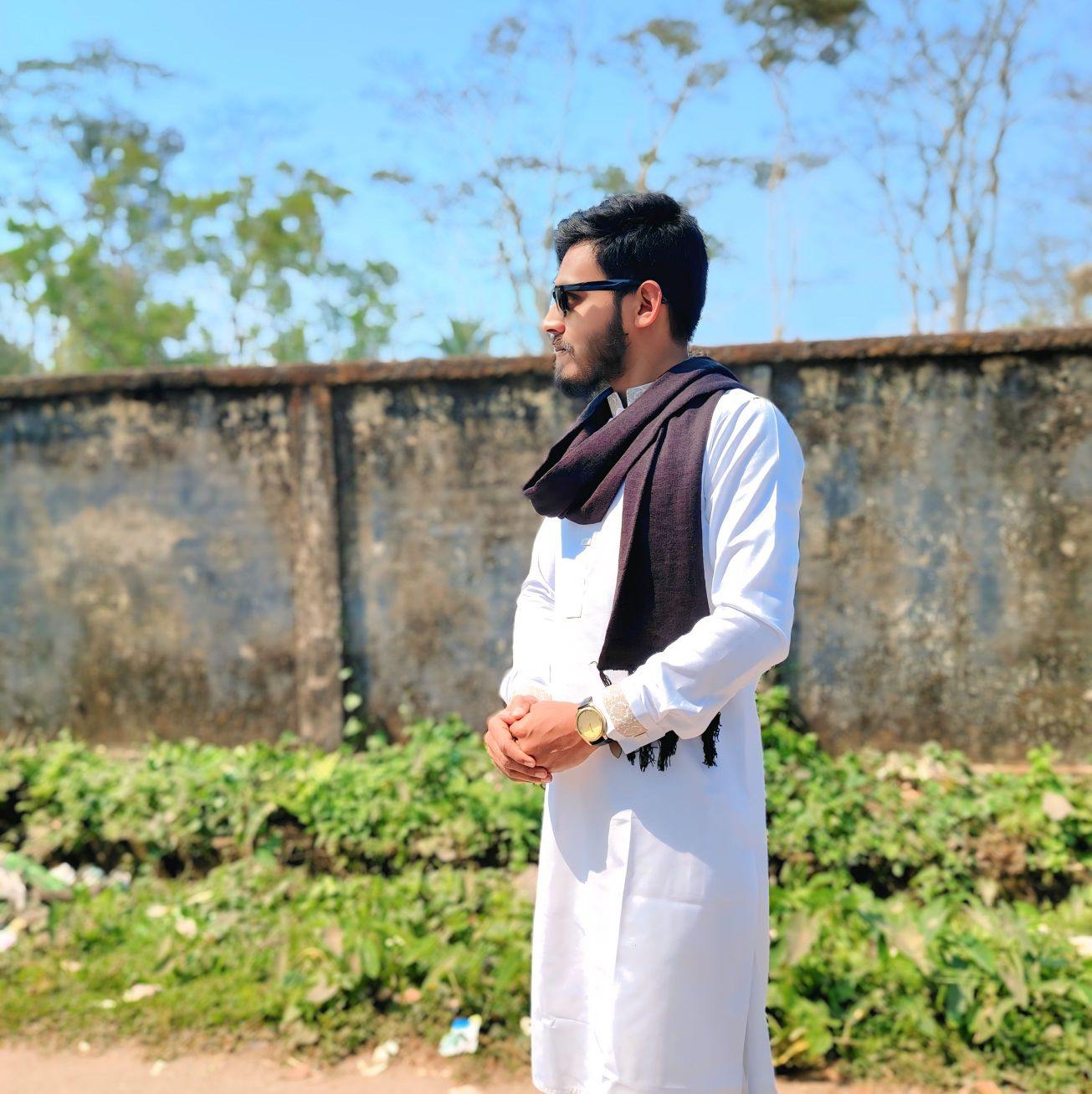 M R Sharif