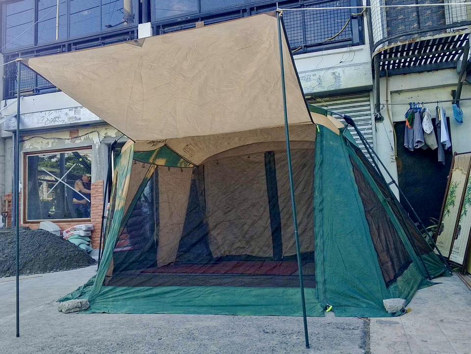 Coleman Oasis Screen Tent (Video on comments section) 14 x 10 feet