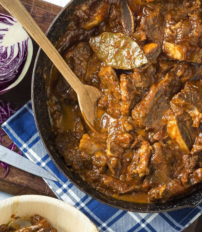 BEEF SHORT RIB POTJIE Ingredients 2... - Lekker Braai Life | Facebook