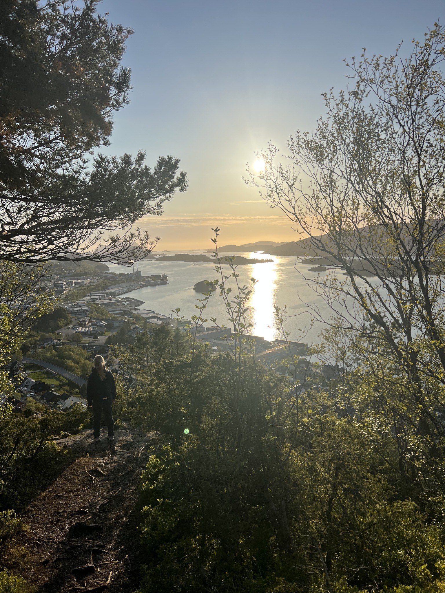 Susteni As | Ulsteinvik