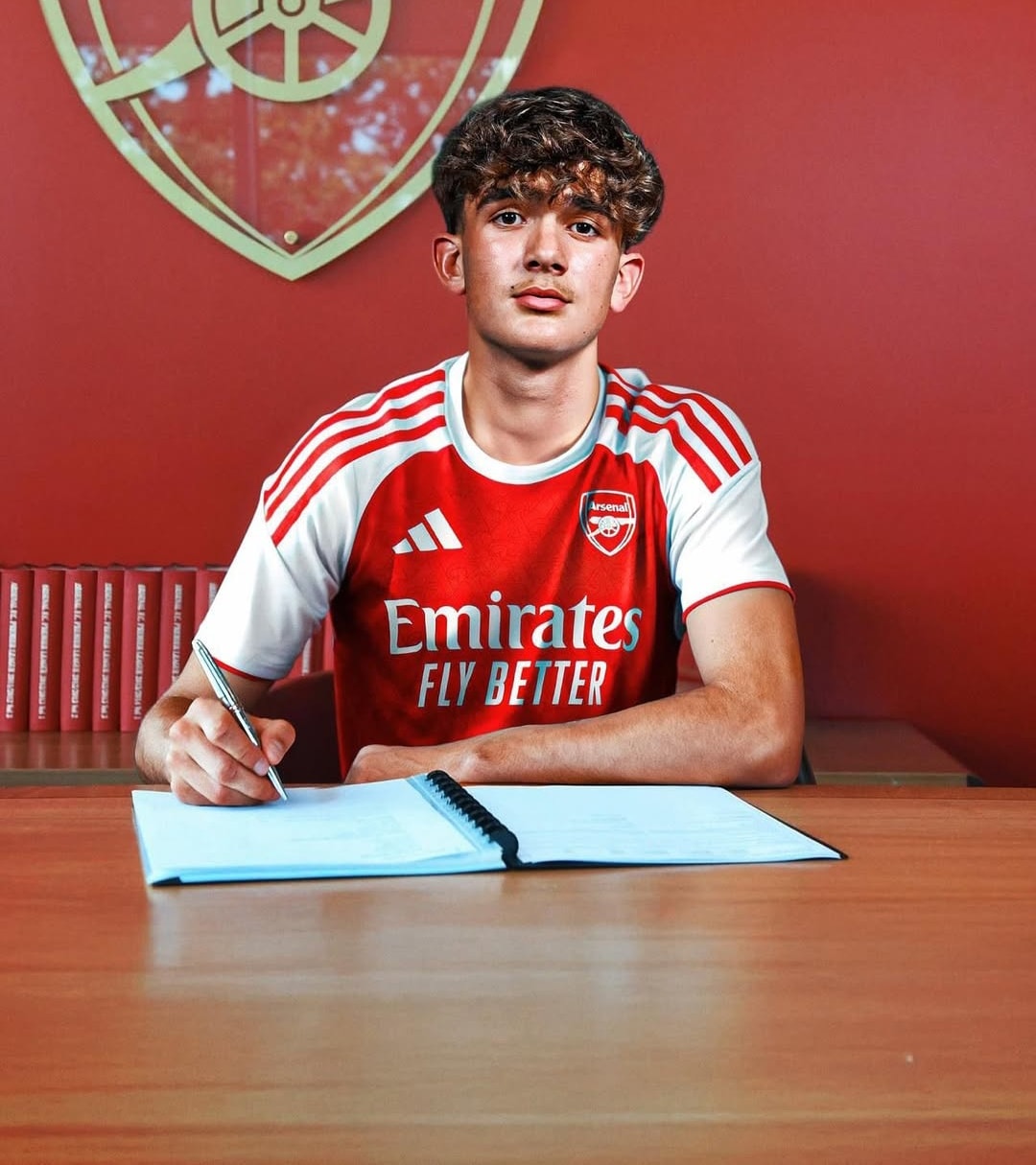 OFFICIAL: Max Dowman is Arsenal's new number 56 ahead of the 2025