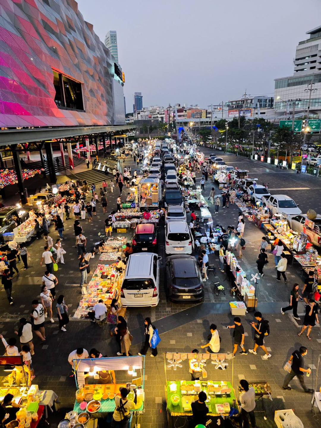 Green vintage Ratchada | Bangkok