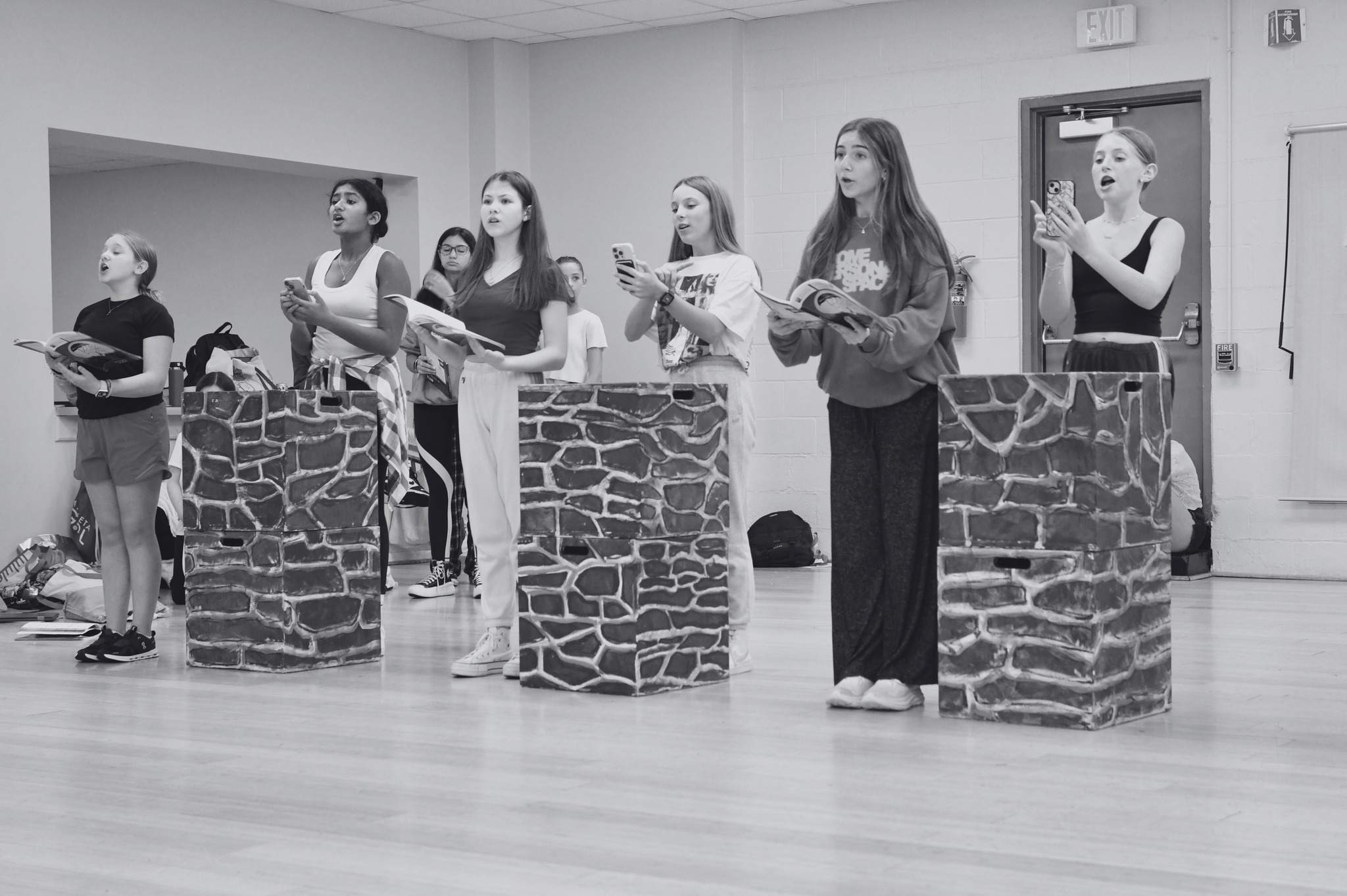 The Performer's School - CREATE A PLAY MINI PERFORMERS Taught by Maggie ...