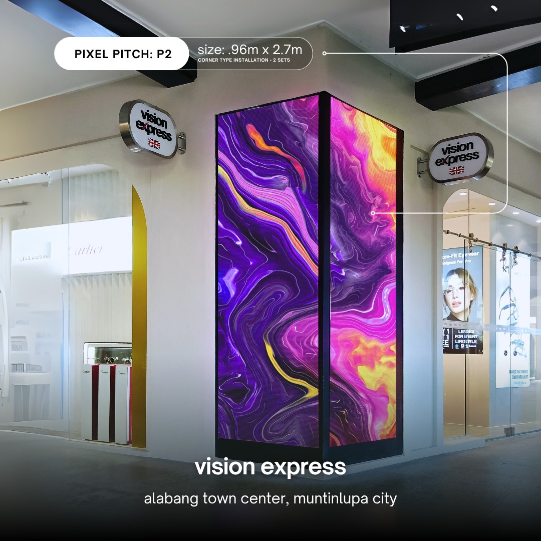Bloomled - CHECK THIS: Our corner type LED walls at Vision Express ...