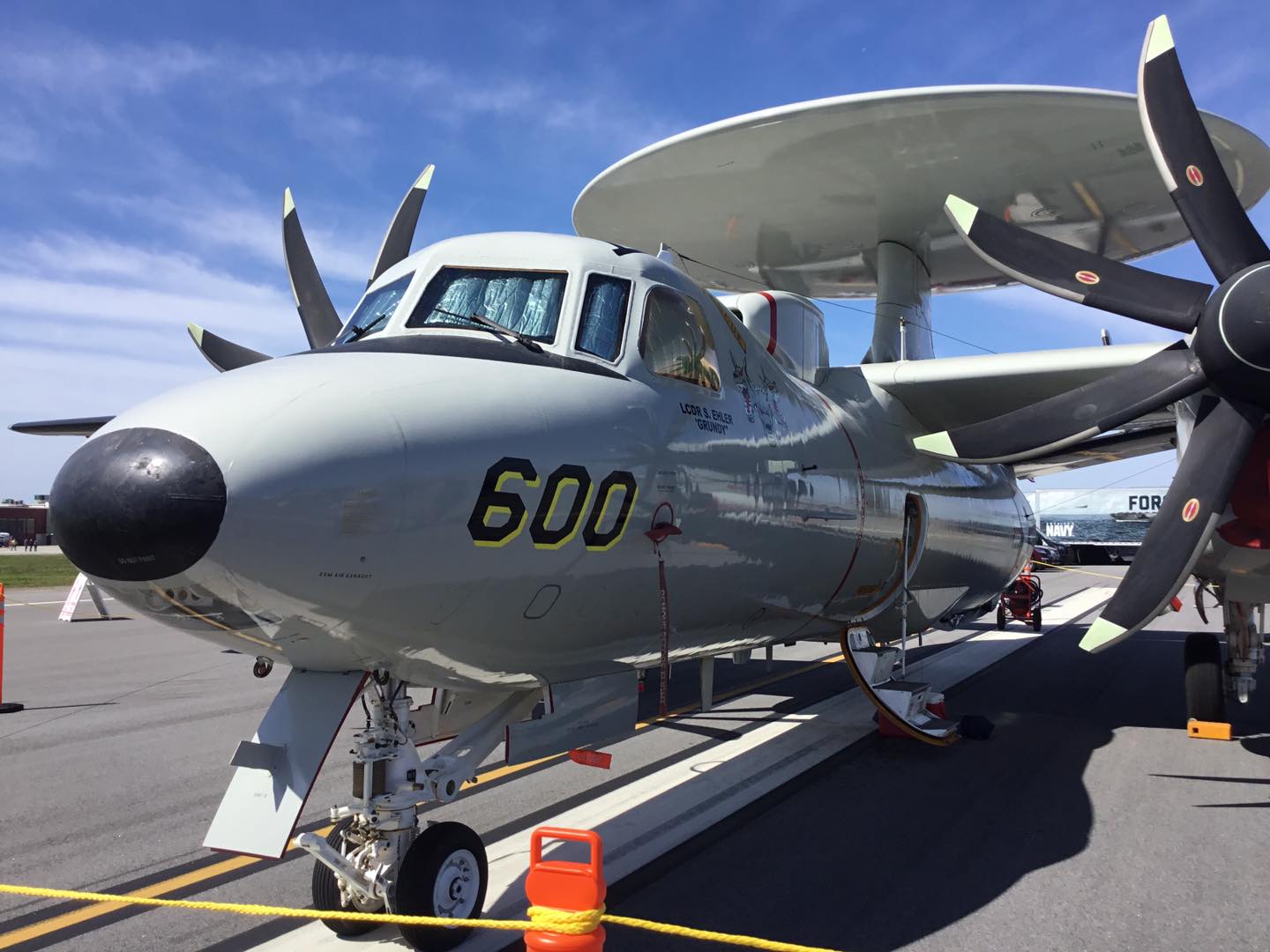 Mai.ymページページ Scott Manning photos and post. Grumman. E-2D Hawkeye 168077 from