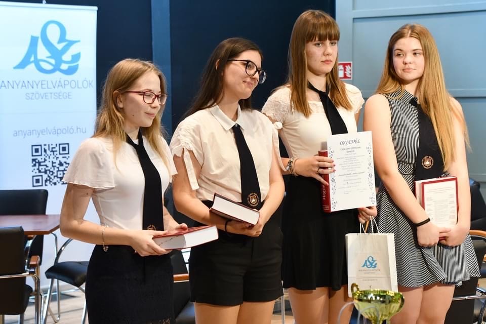 A 2022/2023-as tanév a Selye János... - Selye János Gimnázium | Facebook