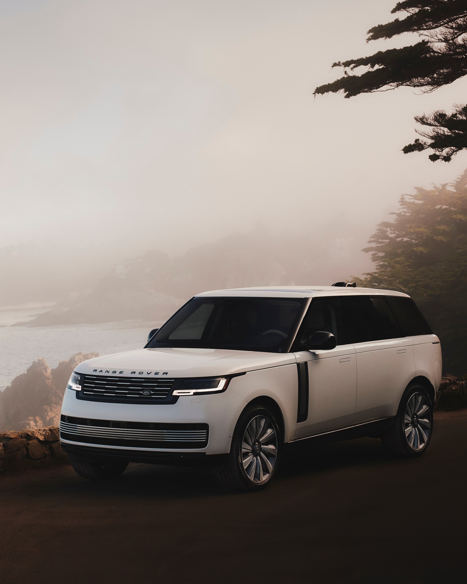 Range - A cutaway model of the 2013 Range Rover, created to showcase ...