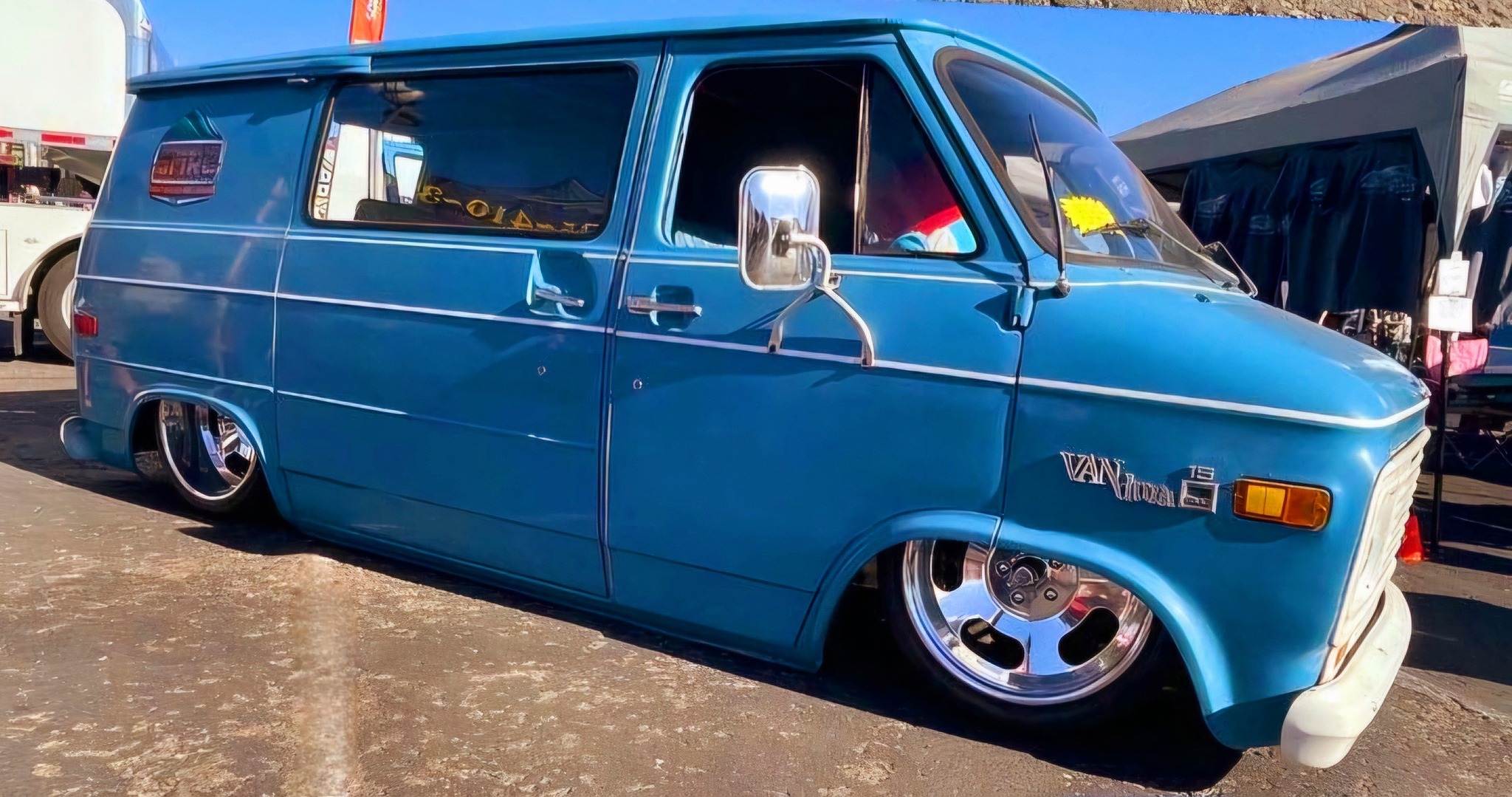 The Boogie Van - The Boogie Van added a new photo.