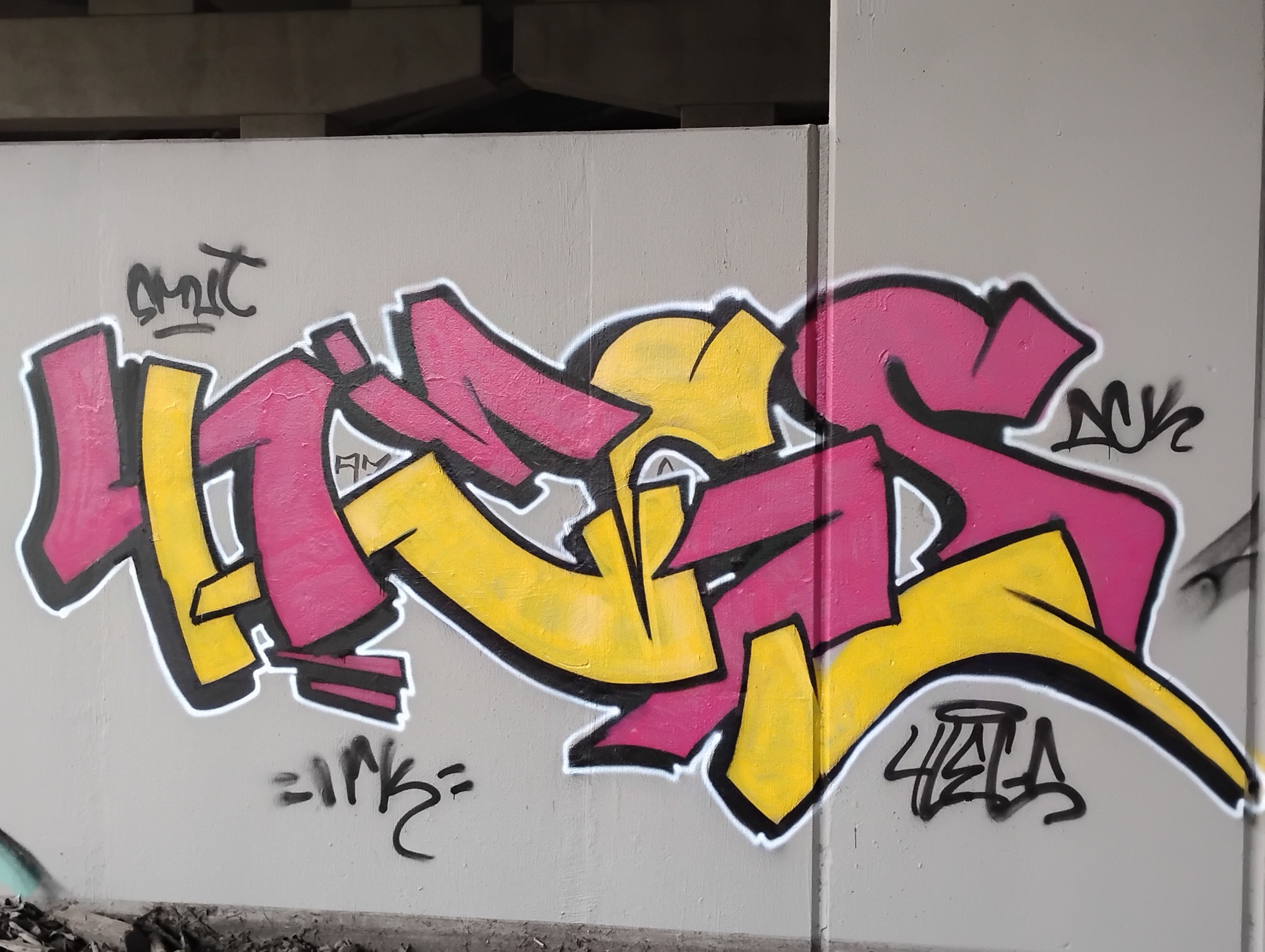 What does the graffiti say?