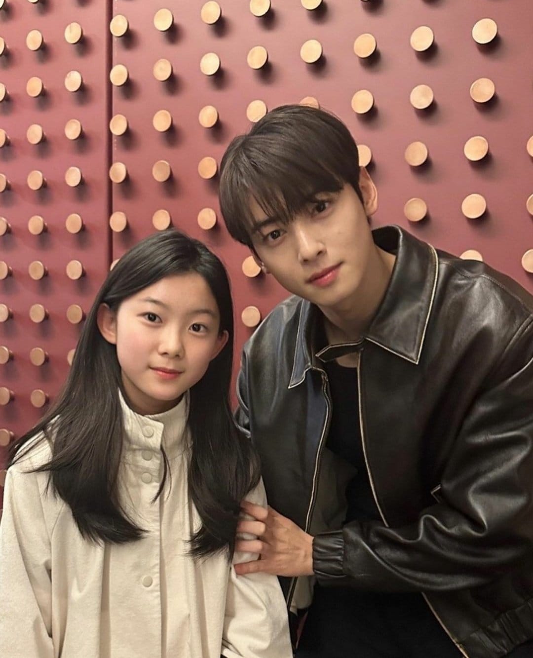 broadcast photocard for today is Cha Eun Woo.. 210413 ASTRO