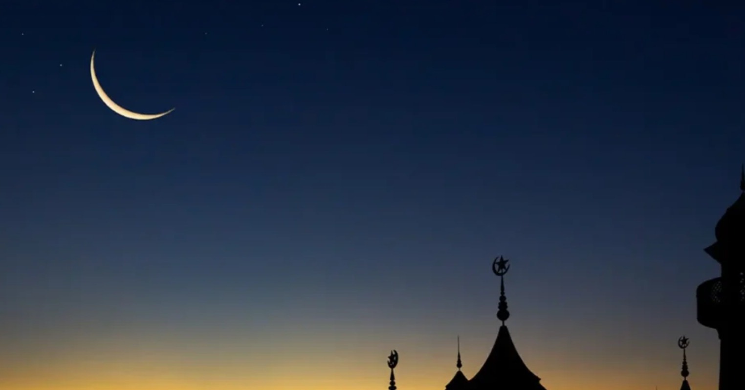 Riyadh - The crescent moon has been sighted at the Tumair Observatory ...