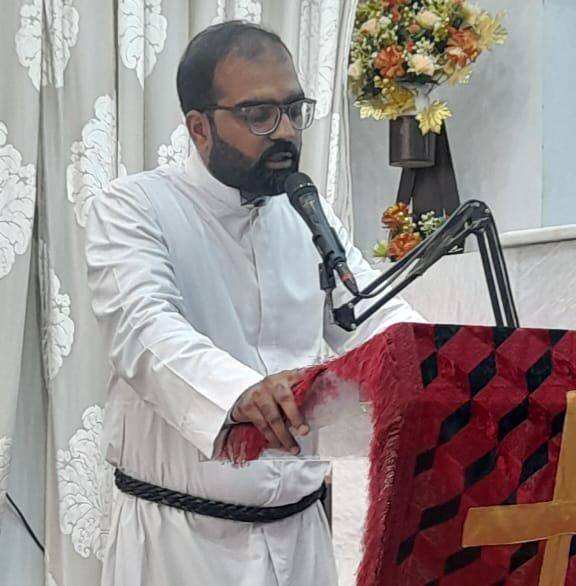 پاسٹر انور فضل صاحب ڈاکٹر جمیل ناصر صاحب چرچ کو چرچ رہنے دیں چرچوں کو