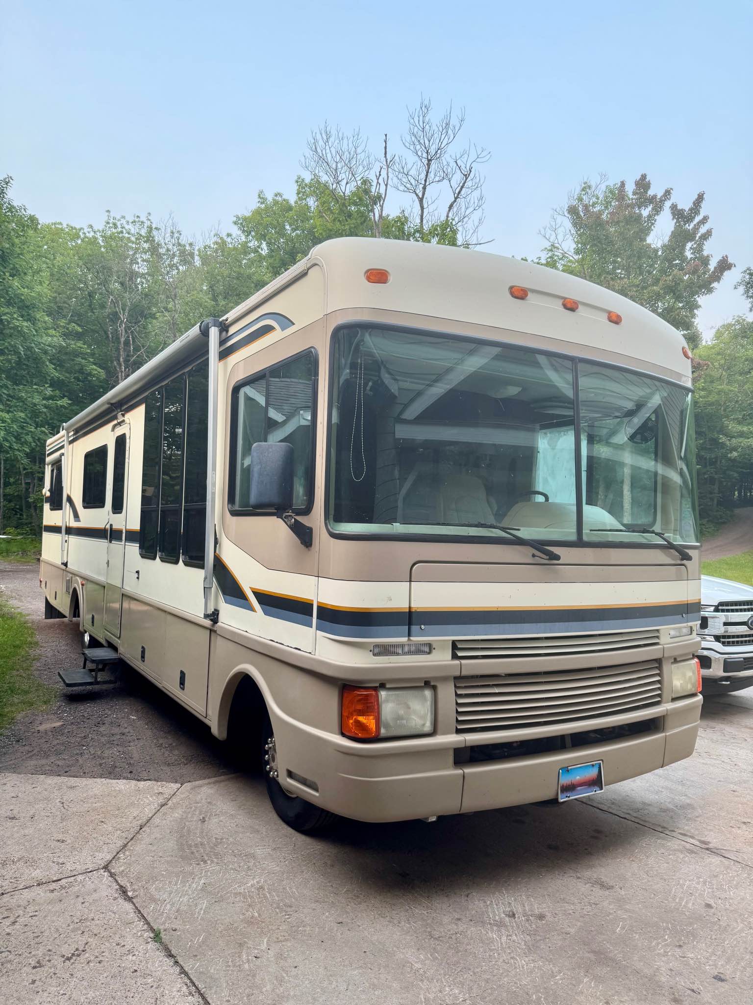 1997 Fleetwood Bounder