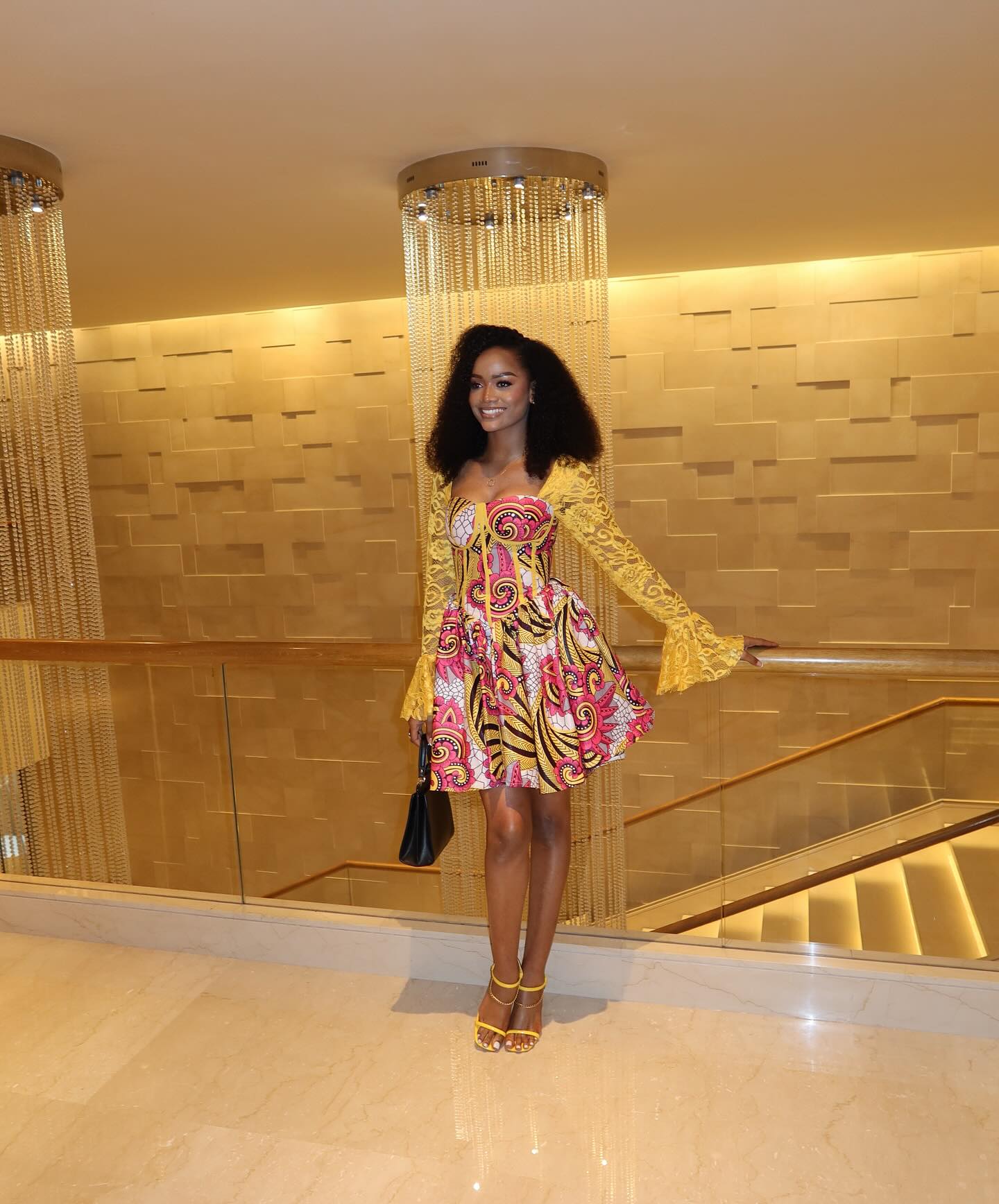 Miss Cameroun 2023... - Miss Cameroun 2023 Princesse Issie