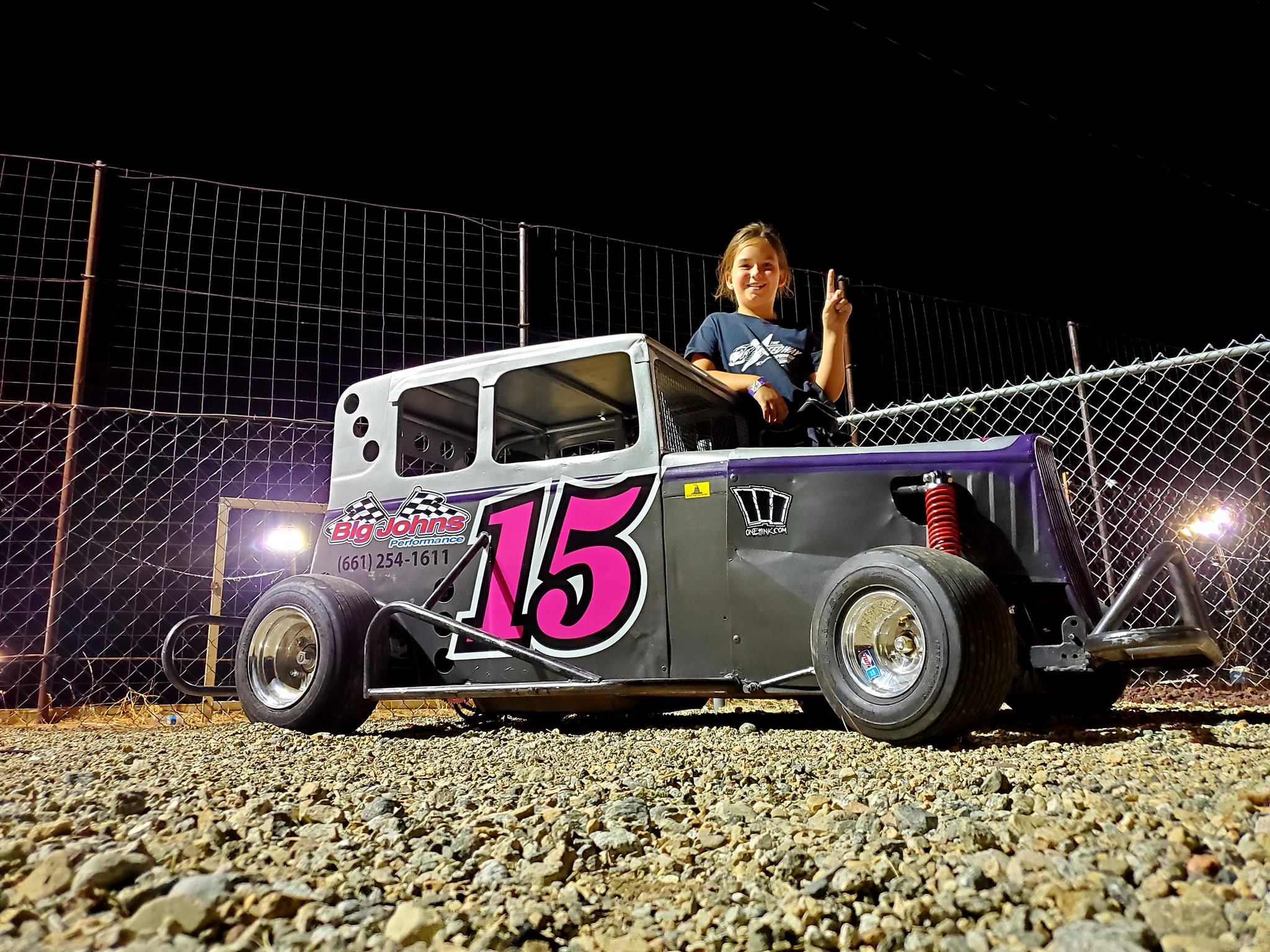 Zoey Belle, Mini Dwarf driver