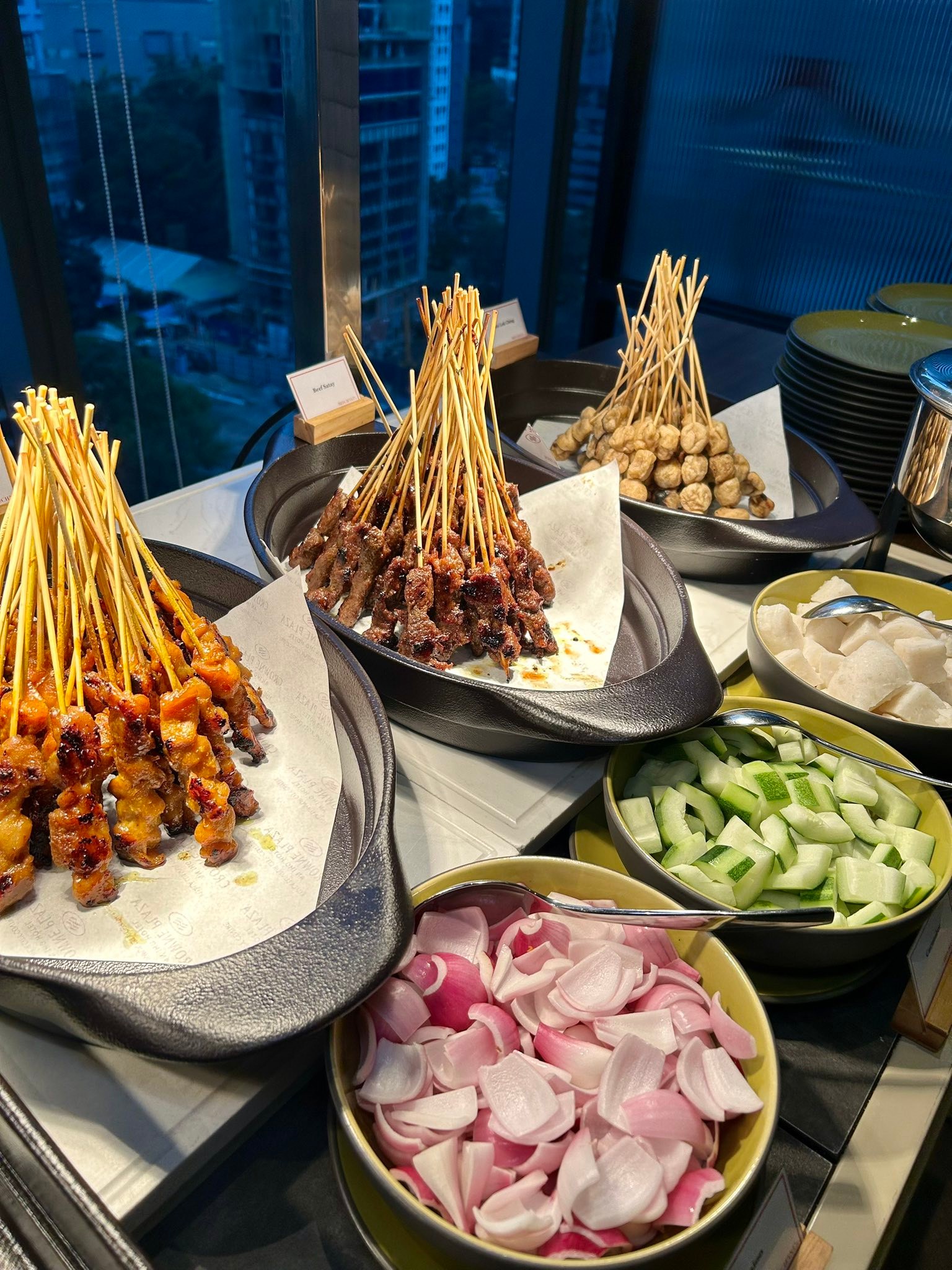 Hotel Buffet吃到饱分享站 added a new photo... - Hotel Buffet吃到饱分享站