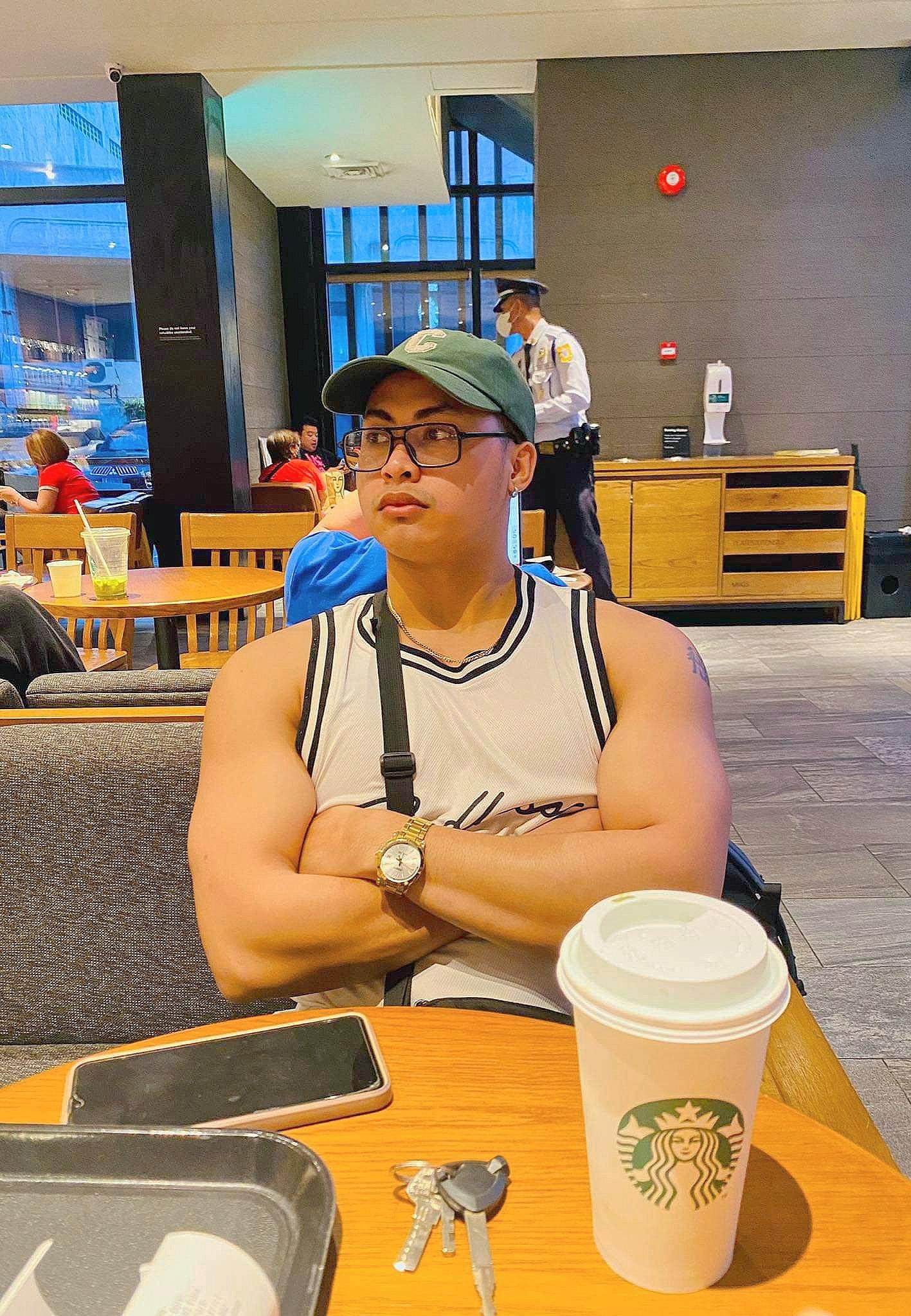 Ariel - Sa mundong magulo. Mananatiling kalmado. | Facebook